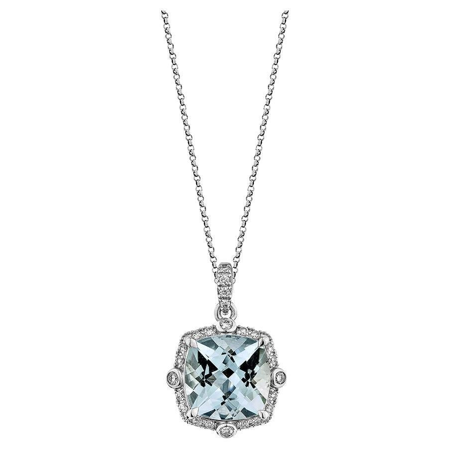 Pendentif aigue-marine de 3,199 carats en or blanc 18 carats avec diamant blanc. en vente