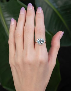 3.1Ct Aquamarine Ring with Natural Diamonds Accents: Solid 14K Gold, Oval 11x9mm