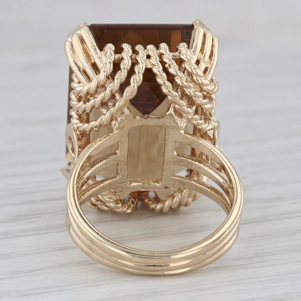 31 Karat Rauchquarz Cocktail-Ring 14k Gelbgold Größe 7,25 Smaragdschliff Solitär im Zustand „Gut“ in McLeansville, NC