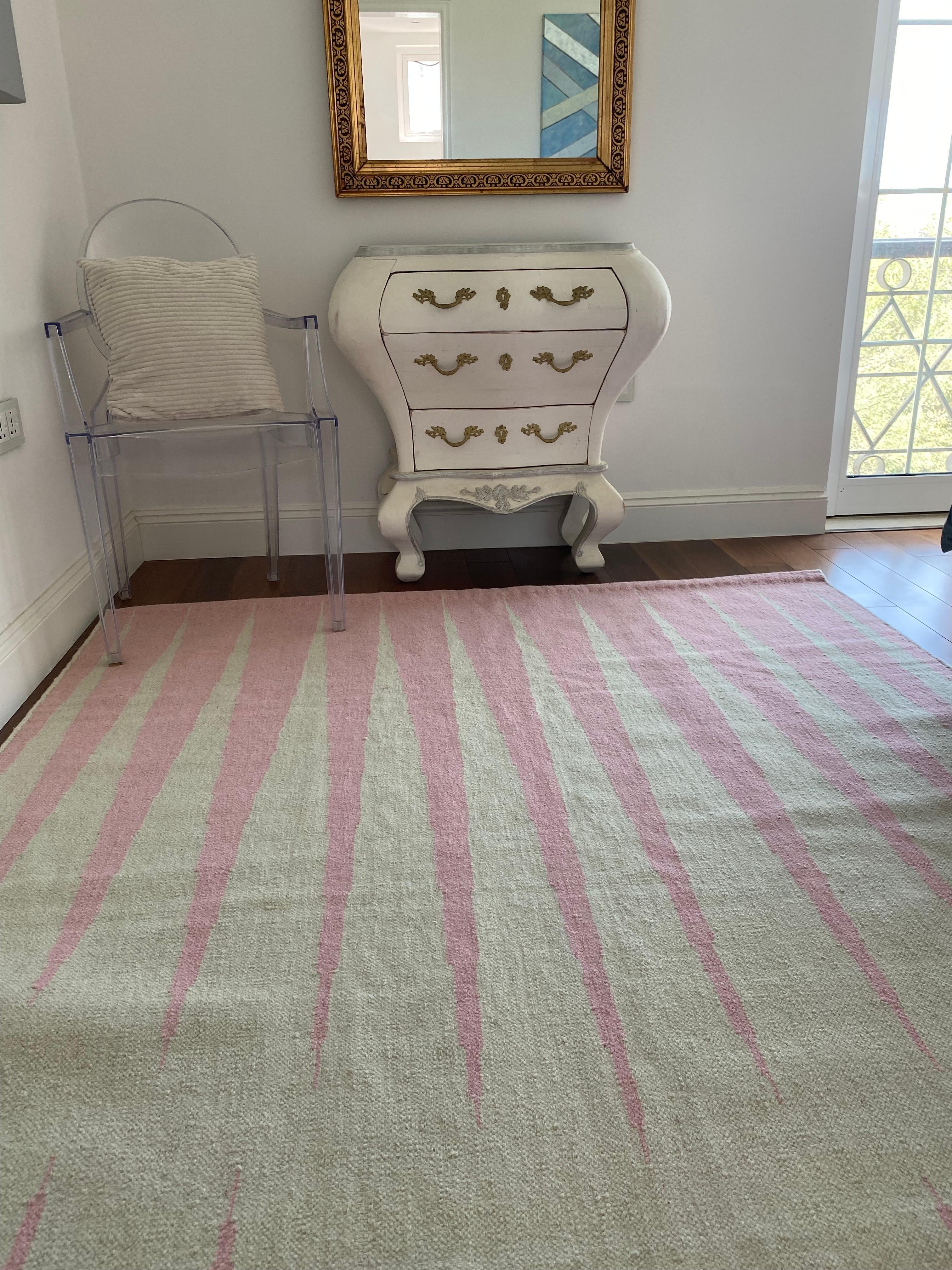 Hand-Crafted  Wool Dhurrie Pale Pink - Modern Geometric with Beige and Pink handmade carpet For Sale