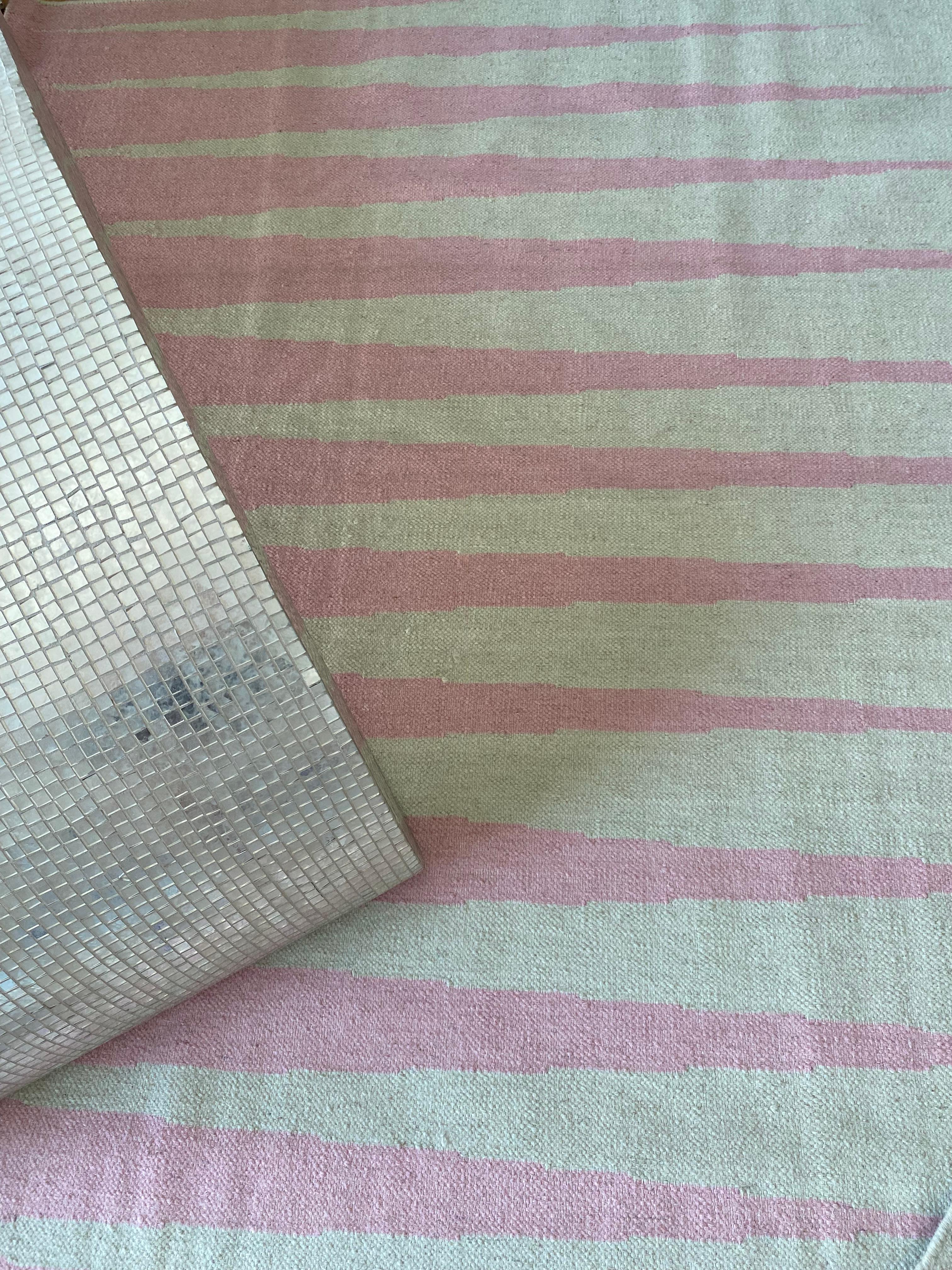 Contemporary Wool Dhurrie Pale Pink - Modern Geometric with Beige and Pink handmade carpet For Sale
