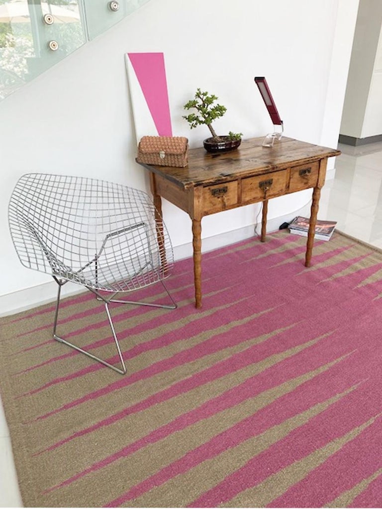 Hand-Crafted Rug 31st October - Wool Modern Geometric  Beige Fuchsia Dhurrie Carpet Handmade For Sale