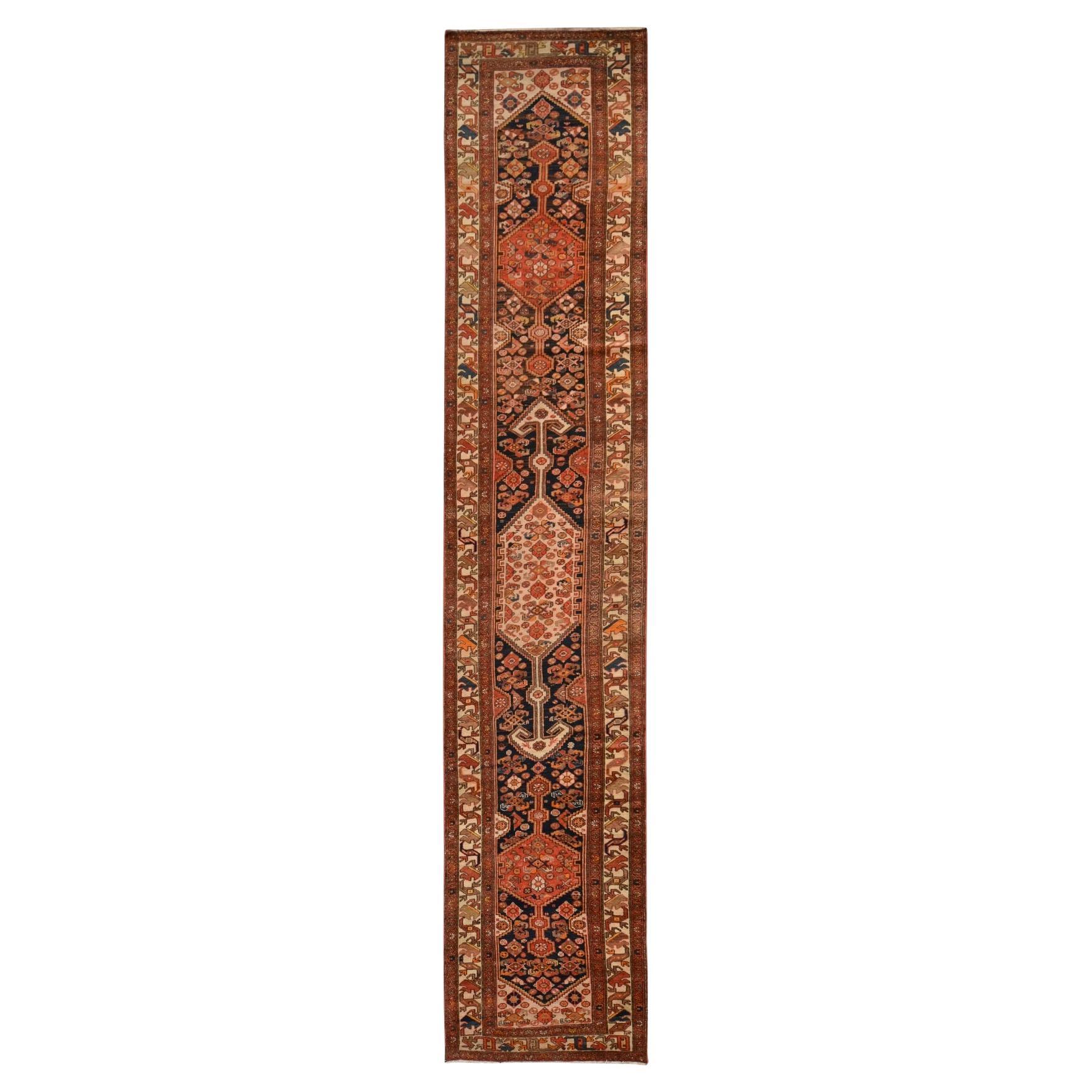 3'1"x16'3" Bleu avec rouge Tapis de couloir persan ancien en laine Malayer noué à la main en vente