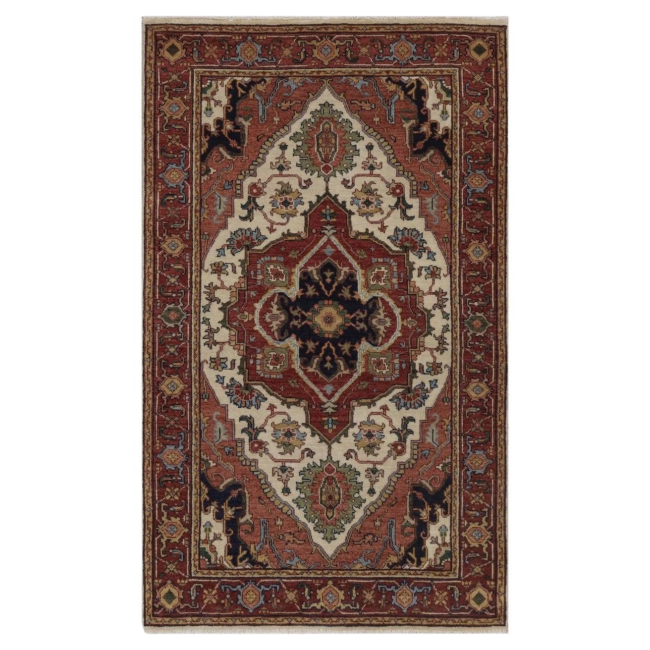 3'1"x5'1" Ivory Antiqued Fine Heriz Re-Creation Soft Wool Hand Knotted Rug