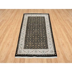 3'1"x5'5" Eerie Black, 250 KPSI, Organic Wool Hand Knotted, Herati Rug