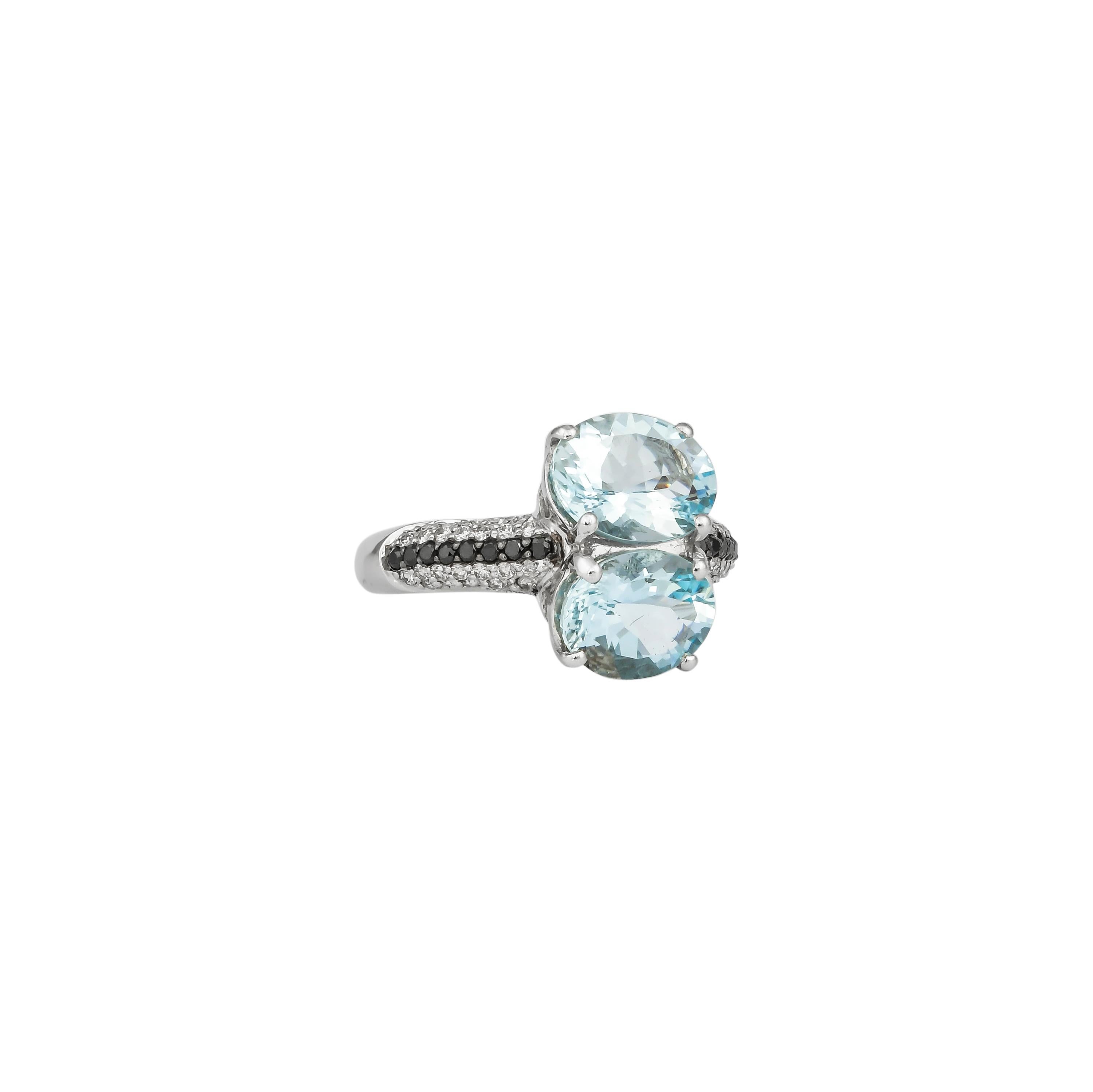 This collection features an array of aquamarines with an icy blue hue that is as cool as it gets! Accented with diamonds these rings are made in white and present a classic yet elegant look. 

Classic aquamarine ring in 14K white gold with diamonds.