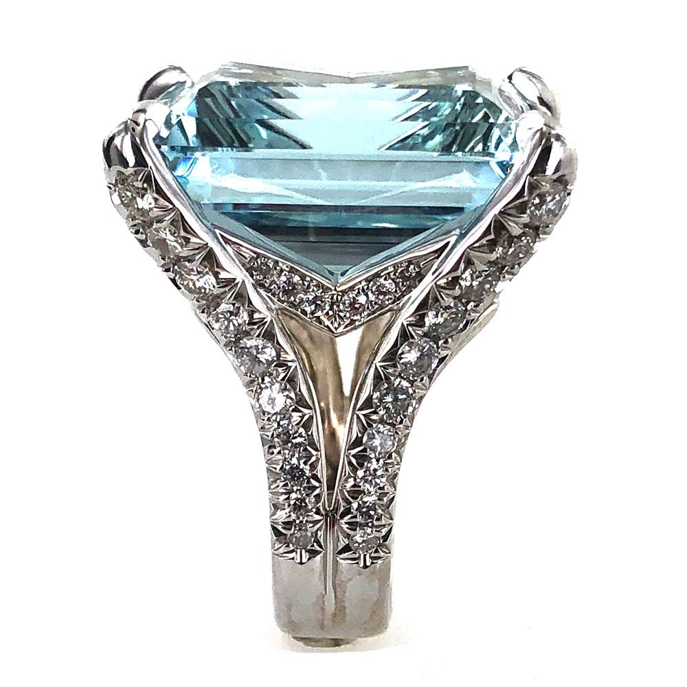 32 carat ring