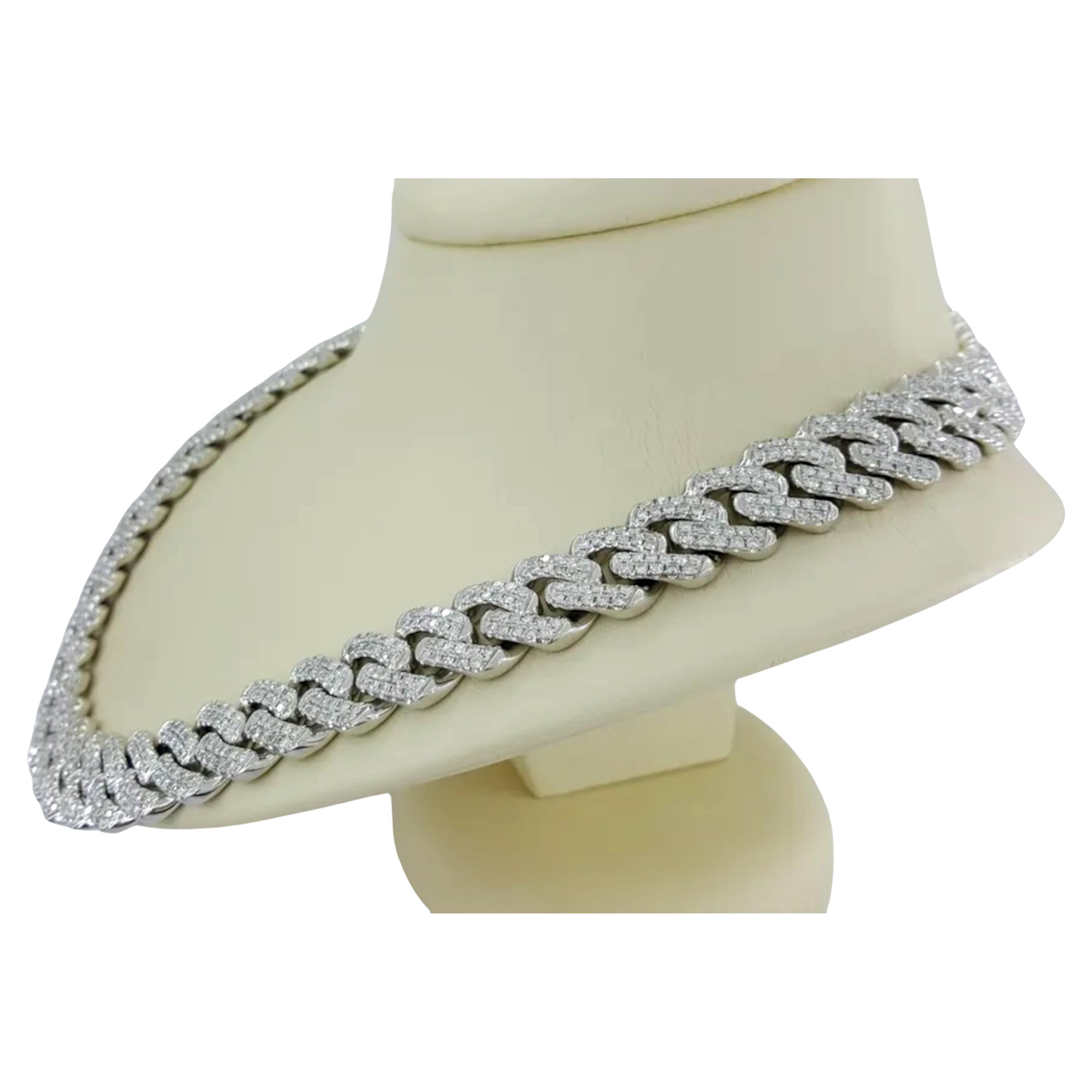 Contemporary 32 Carat Cuban Link Diamond Necklace 18k White Gold For Sale