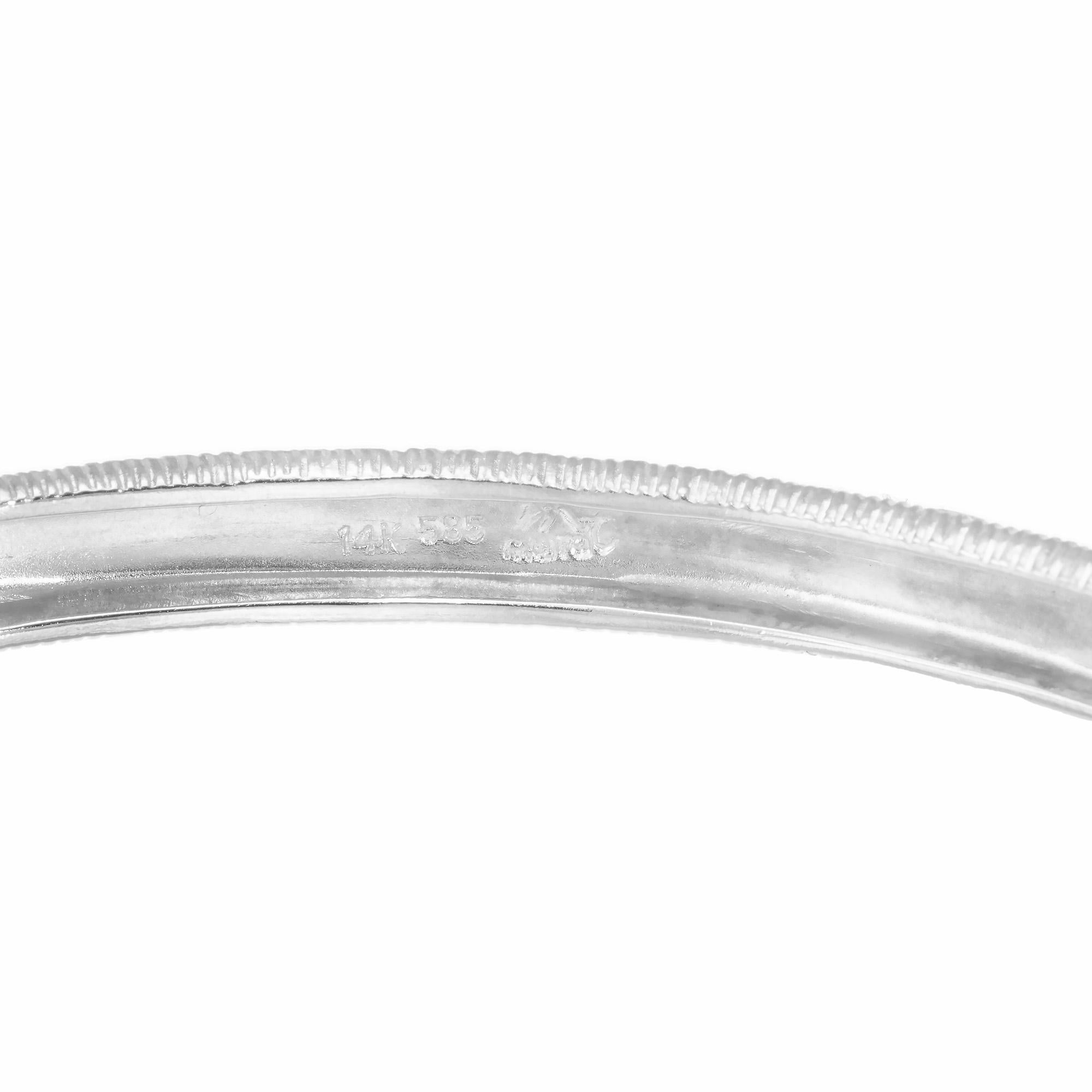 Donna Bracciale Slip on in oro bianco con diamante da .32 carati in vendita