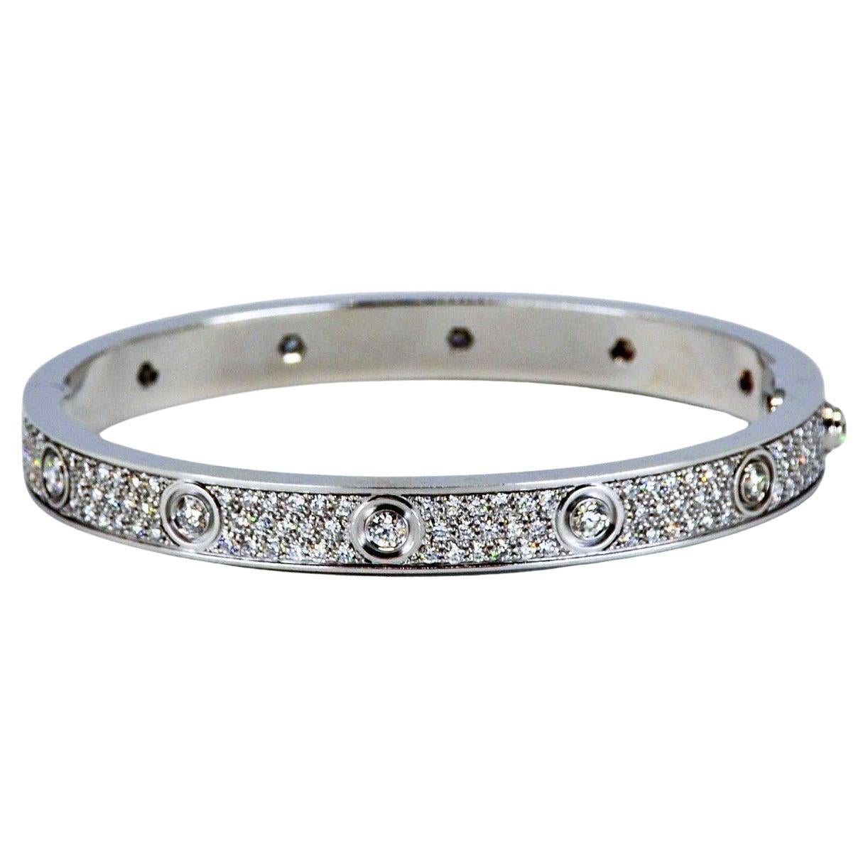 3.bracelet en or blanc 18 carats avec 2 diamants en vente