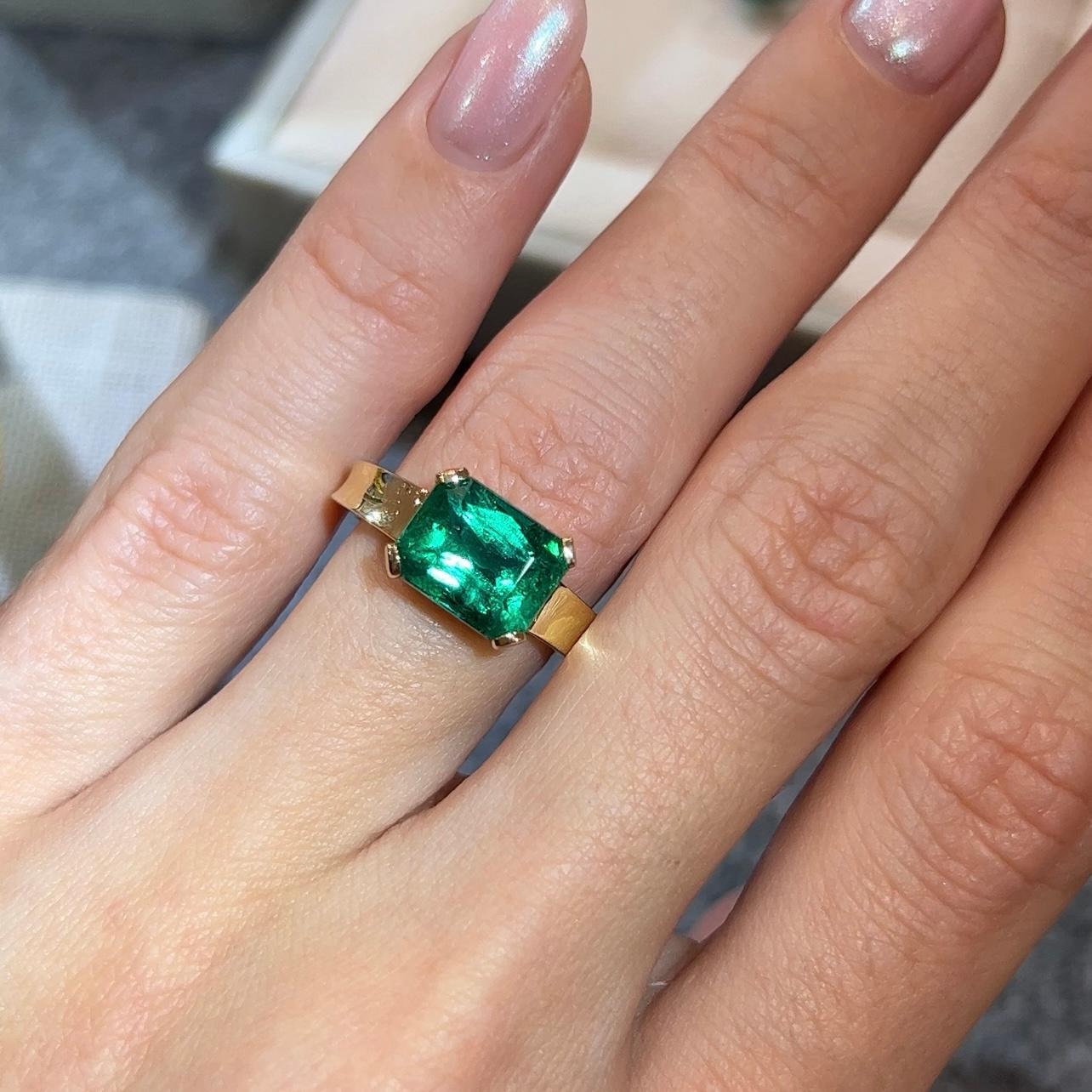 famous emerald rings