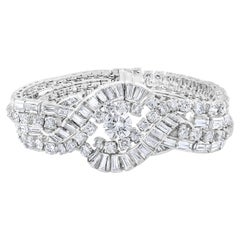 Bracelet de style Art déco en platine avec 32 carats de diamants et 1,79 carat certifiés GIA