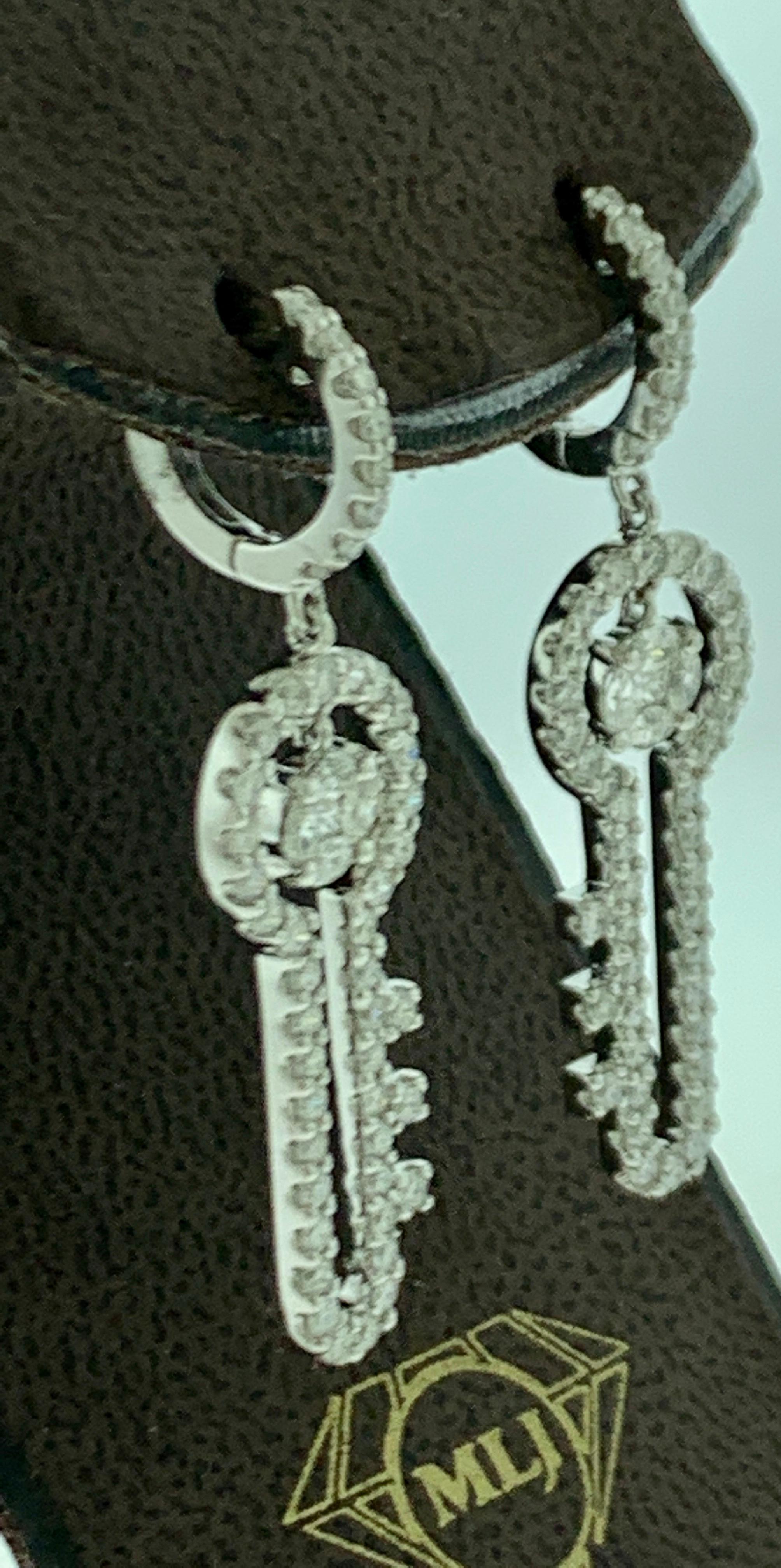 3.2 Ct Diamond Drop Cocktail Key Shape Earrings in 14 Karat White Gold 8 Grams In Excellent Condition For Sale In New York, NY