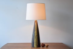 32" Énorme lampe de table danoise conique par Michael Andersen & Son Modern Ceramic 1960