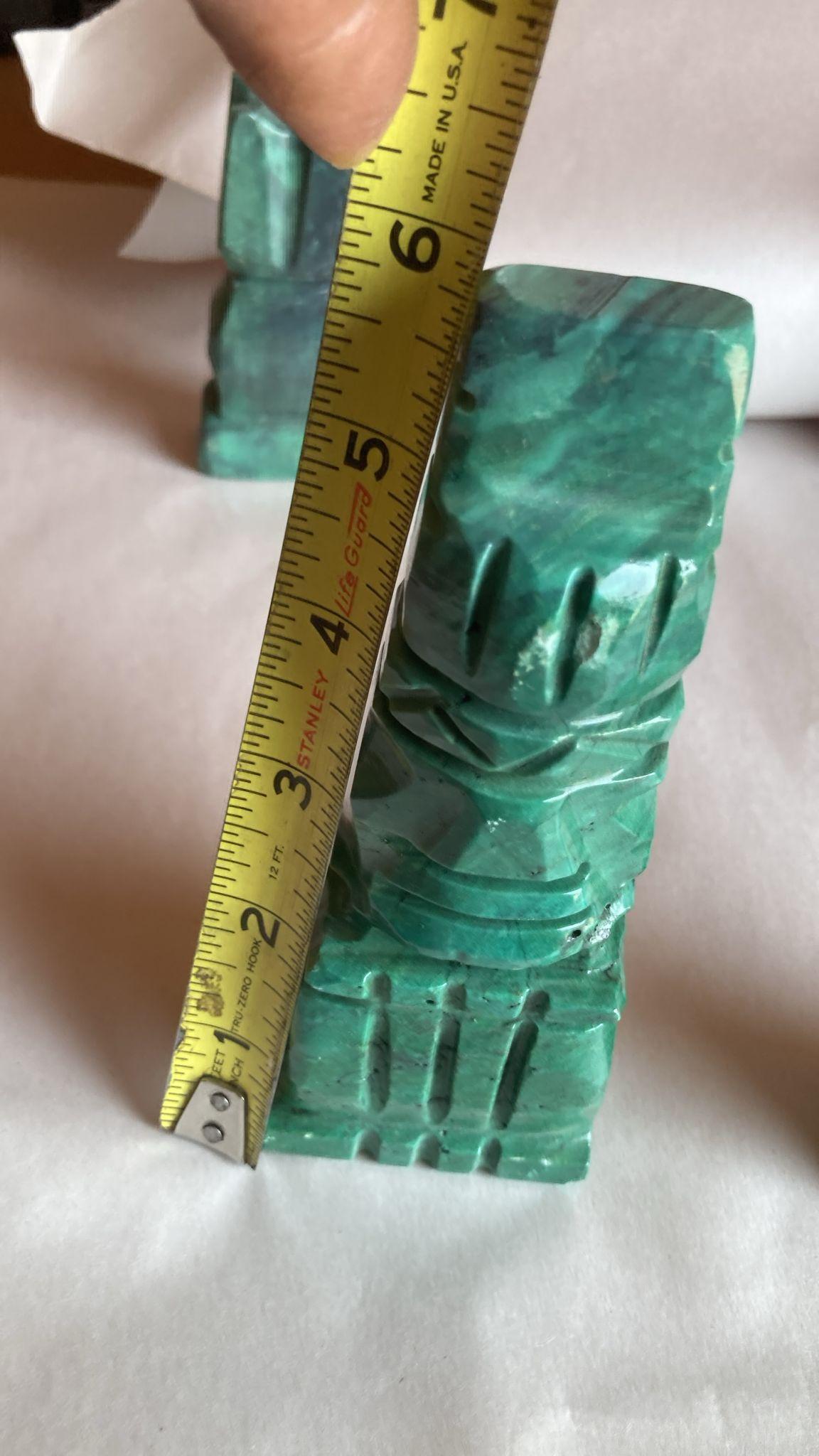 Hand-Carved 32 Large Marble Chess Set Pieces Emerald Green and Onyx Pieces 1950's