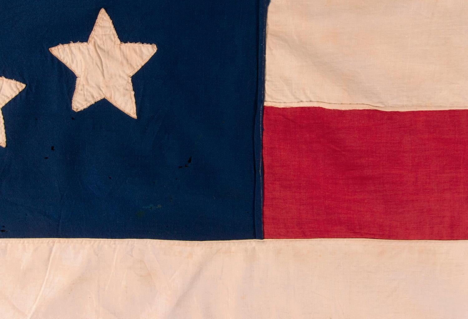 Antike amerikanische Flagge, 32 Sterne, Minnesota Statehood, ca. 1858-59 (Mittleres 19. Jahrhundert) im Angebot