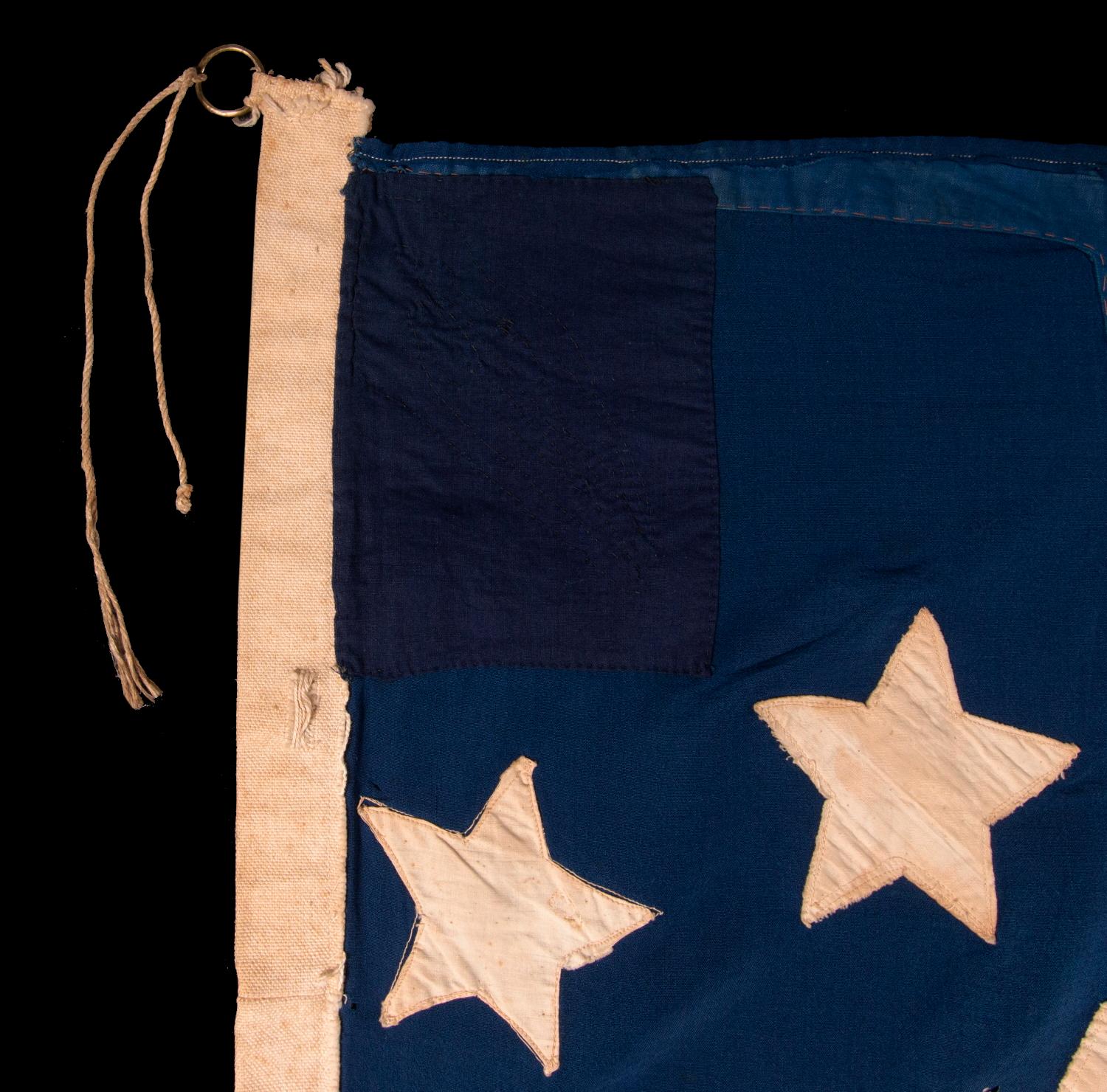 Milieu du XIXe siècle Drapeau américain ancien, 32 étoiles, État du Minnesota, vers 1858-59 en vente
