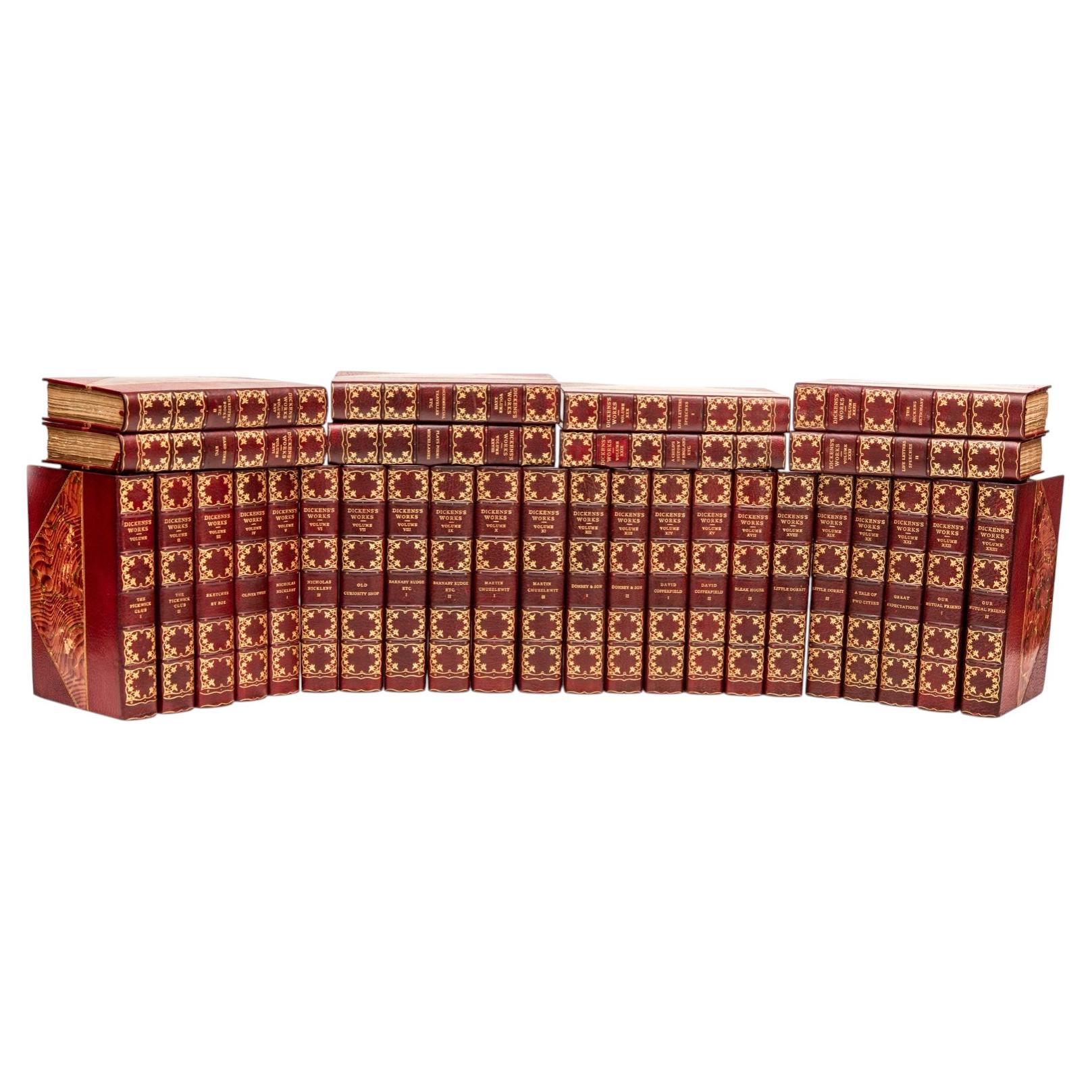 32 vol. Charles Dickens, Les œuvres de Charles Dickens. Grand papier, édition limitée.