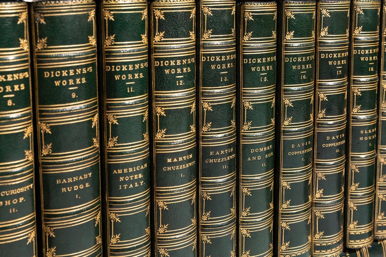 32 Volumes, Charles Dickens, Works of Charles Dickens In Good Condition For Sale In New York, NY