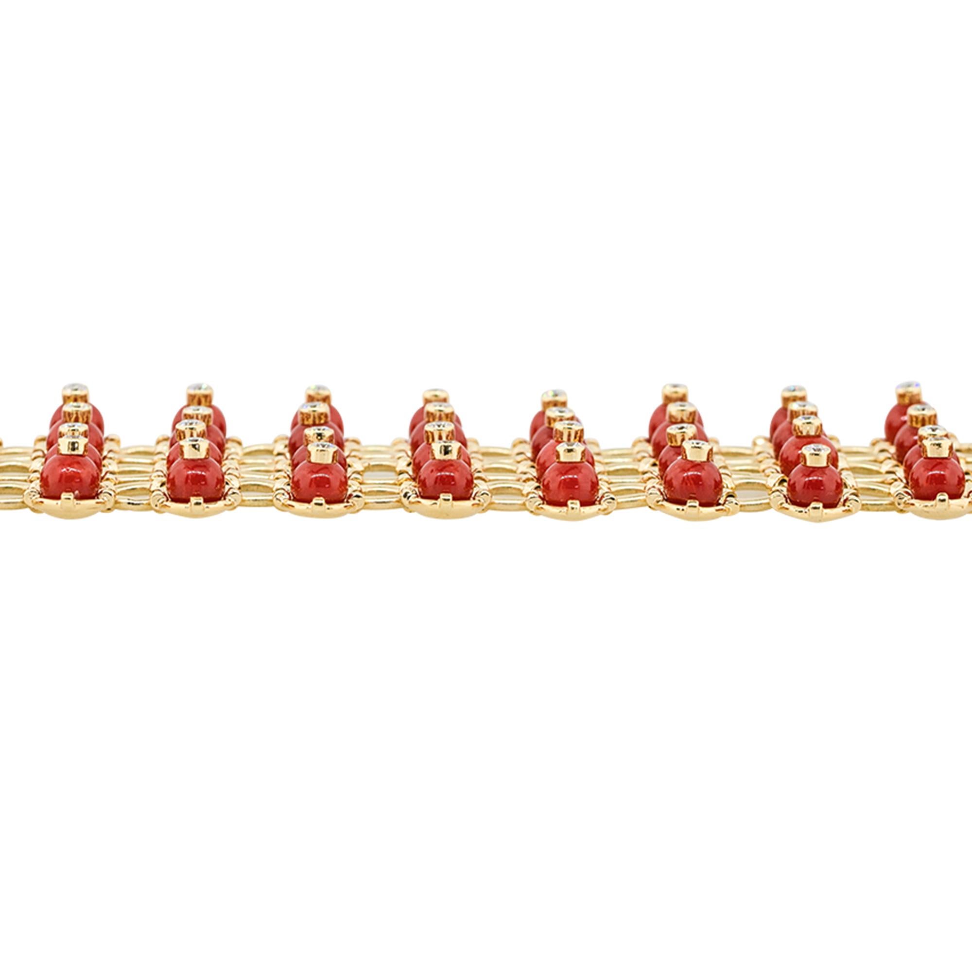3,20 Karat Diamant-Perlenarmband mit mediterraner Koralle, 18 Karat auf Lager im Zustand „Neu“ in Boca Raton, FL