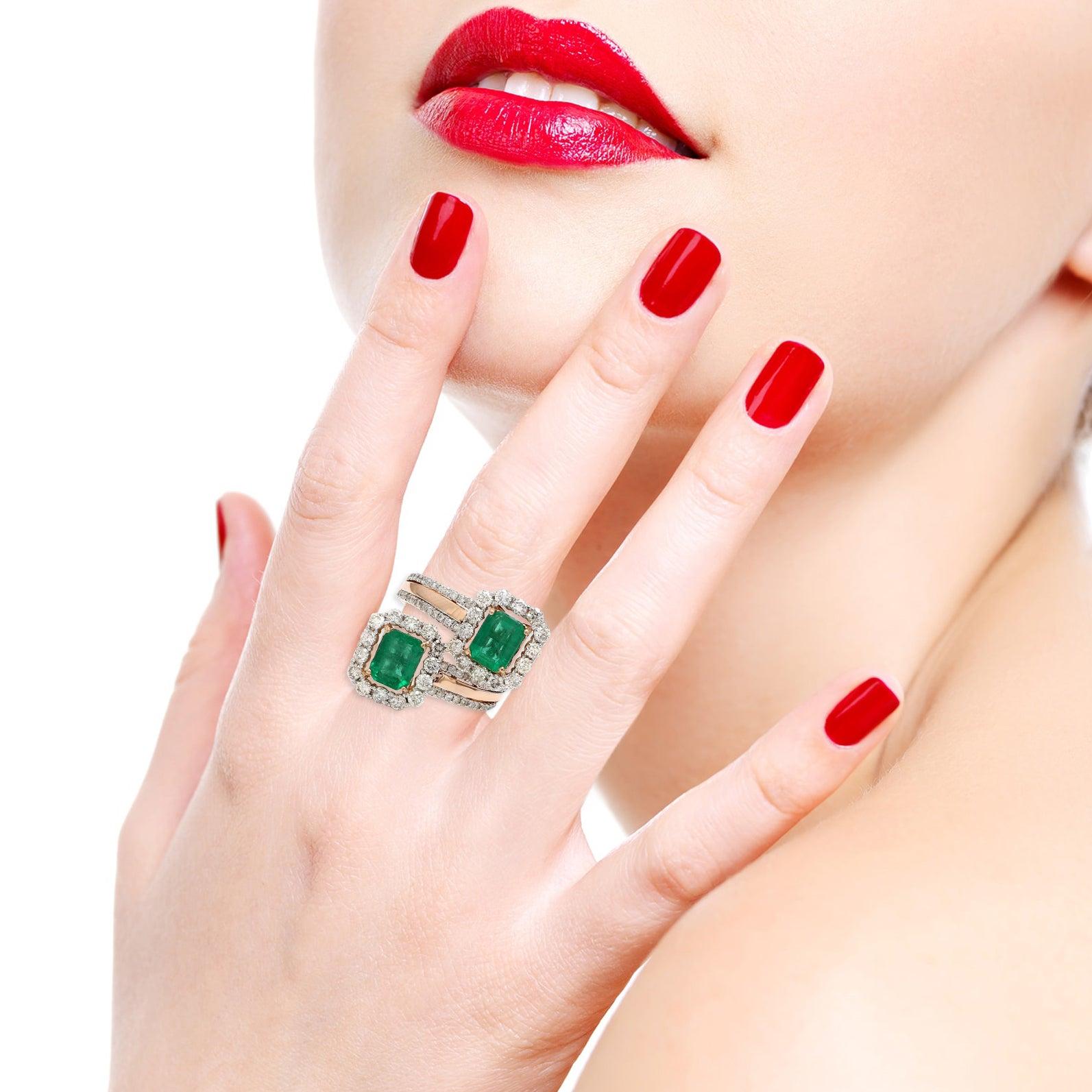 For Sale:  3.20 Carat Emerald Diamond 18 Karat Rose Gold Wrap Ring 2