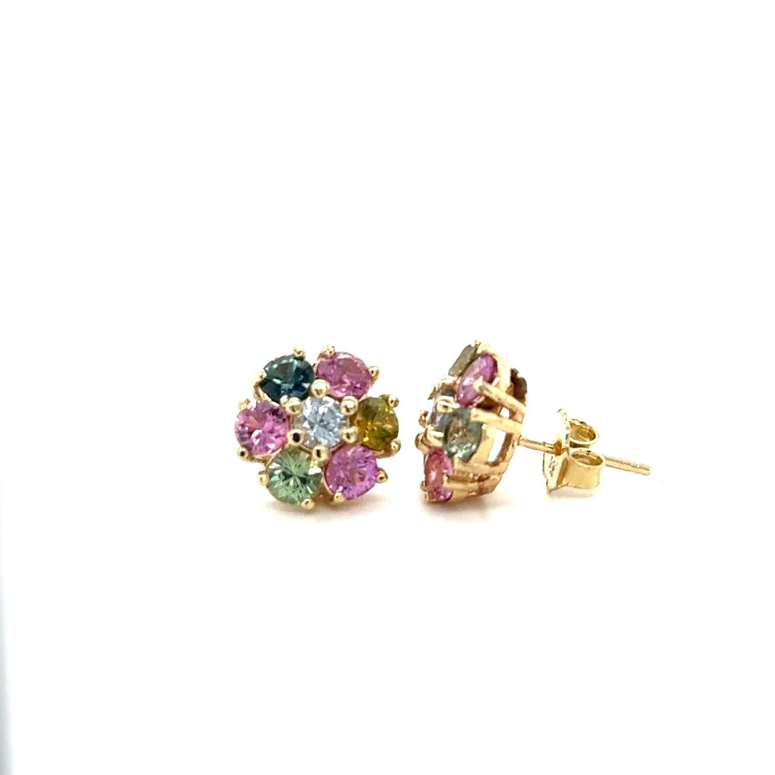 Contemporary 3.20 Carat Multi-Color Sapphire Yellow Gold Stud Earrings For Sale
