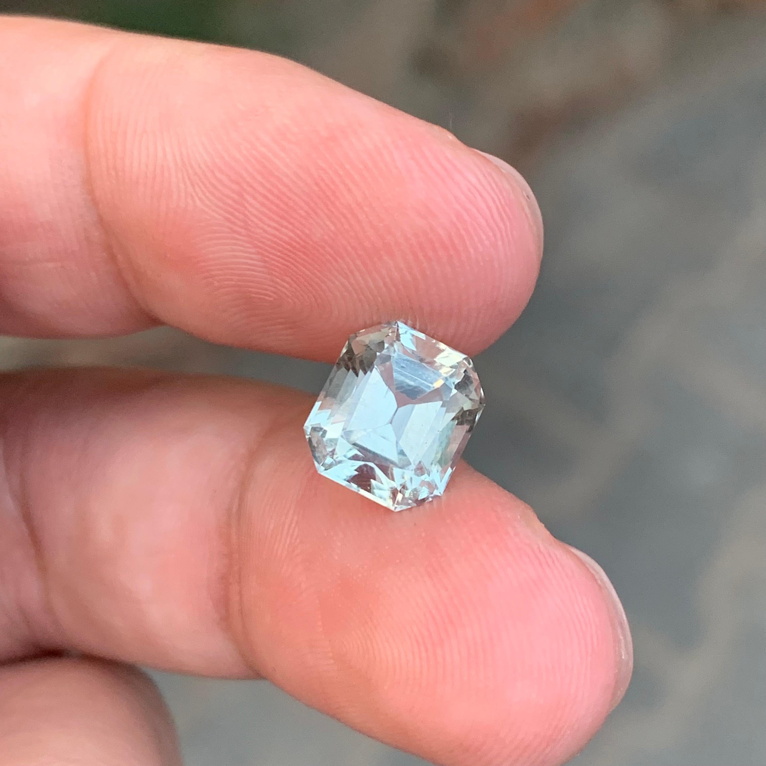 Améthyste verte naturelle non sertie de 3,20 carats \ Pierre précieuse de forme coussin Prasiolite en vente 4