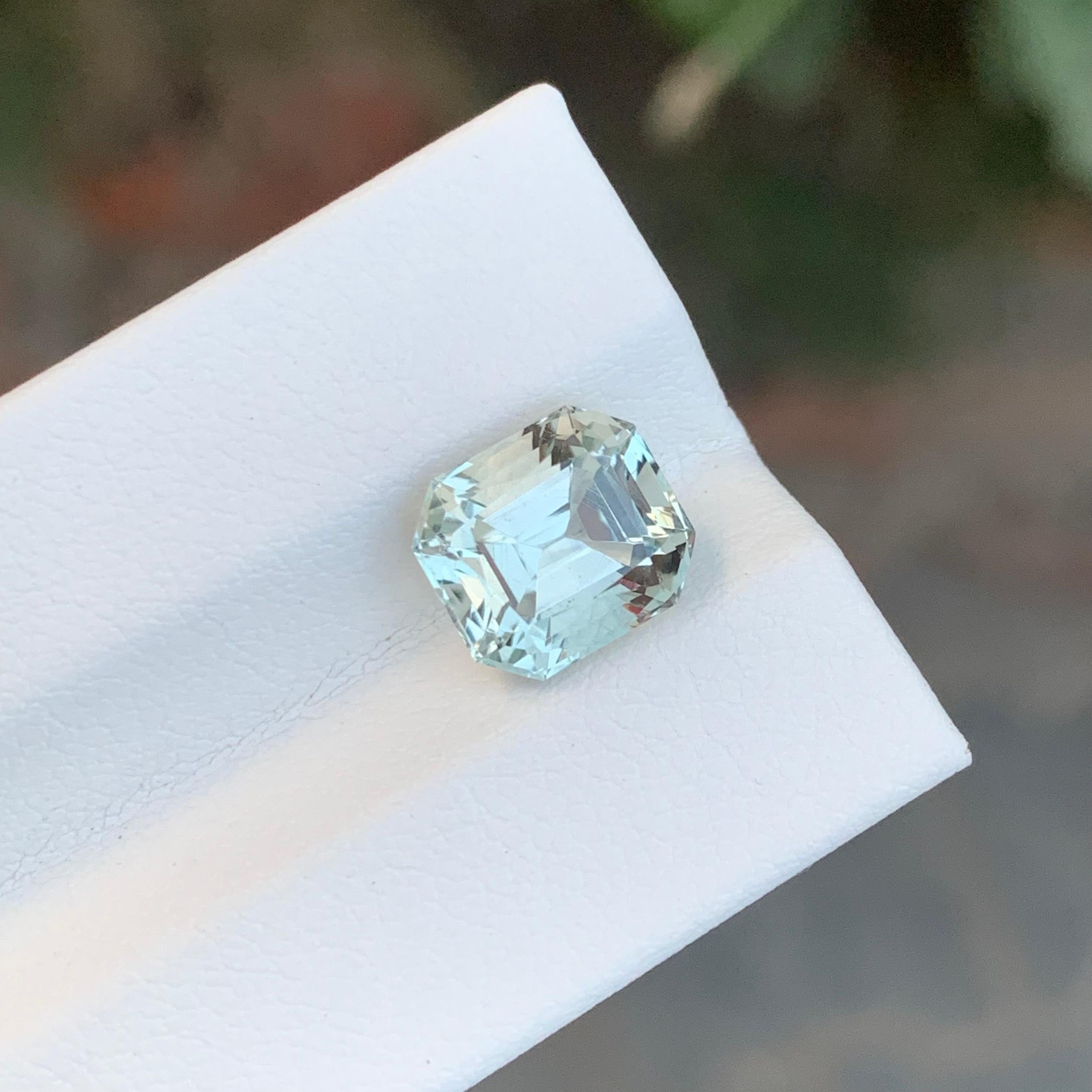 Arts and Crafts Améthyste verte naturelle non sertie de 3,20 carats \ Pierre précieuse de forme coussin Prasiolite en vente