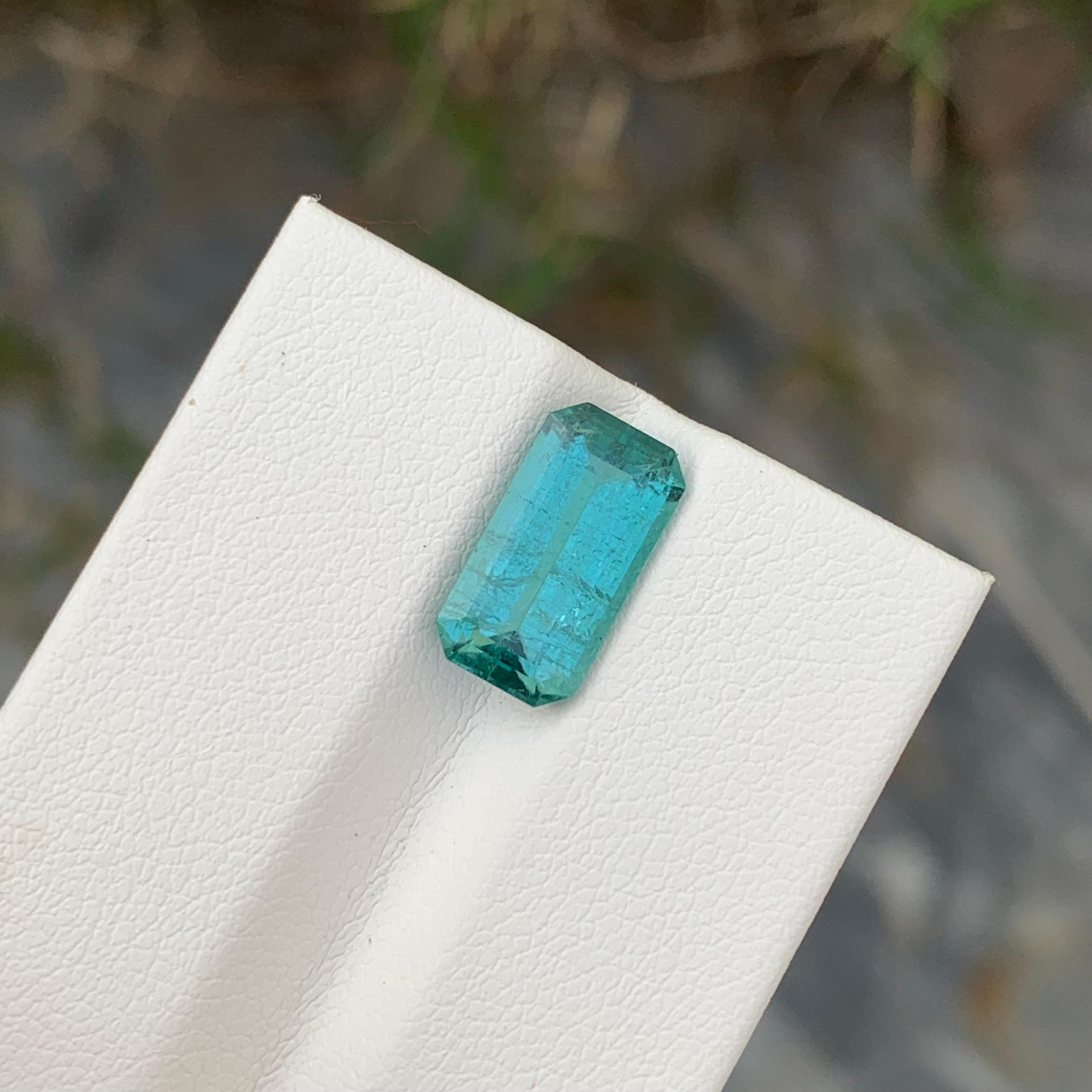 3,20 Karat Natürliche Lose Lagune Seafoam Turmalin Smaragd Form Edelstein für Ring im Zustand „Neu“ im Angebot in Peshawar, PK