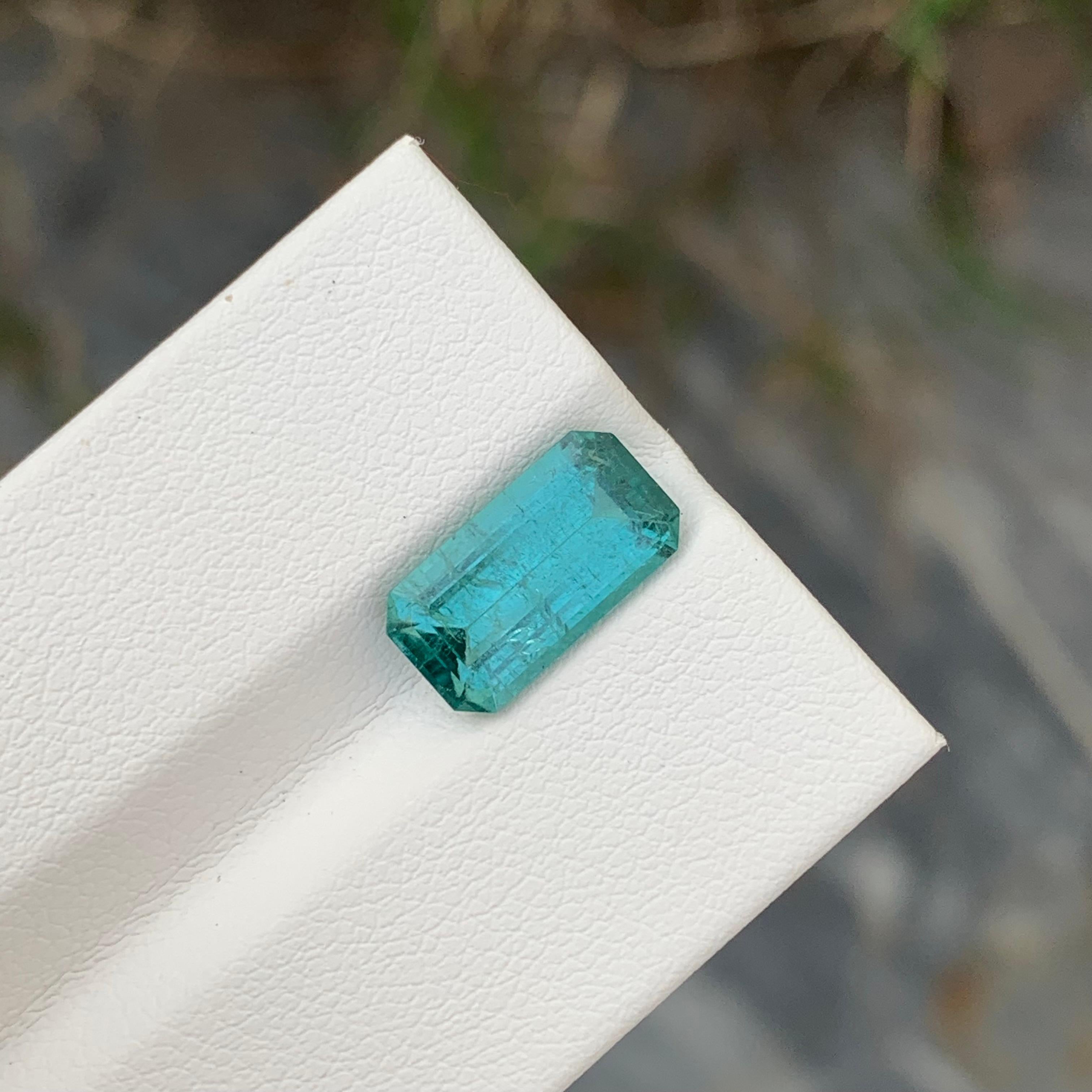 3,20 Karat Natürliche Lose Lagune Seafoam Turmalin Smaragd Form Edelstein für Ring im Angebot 3