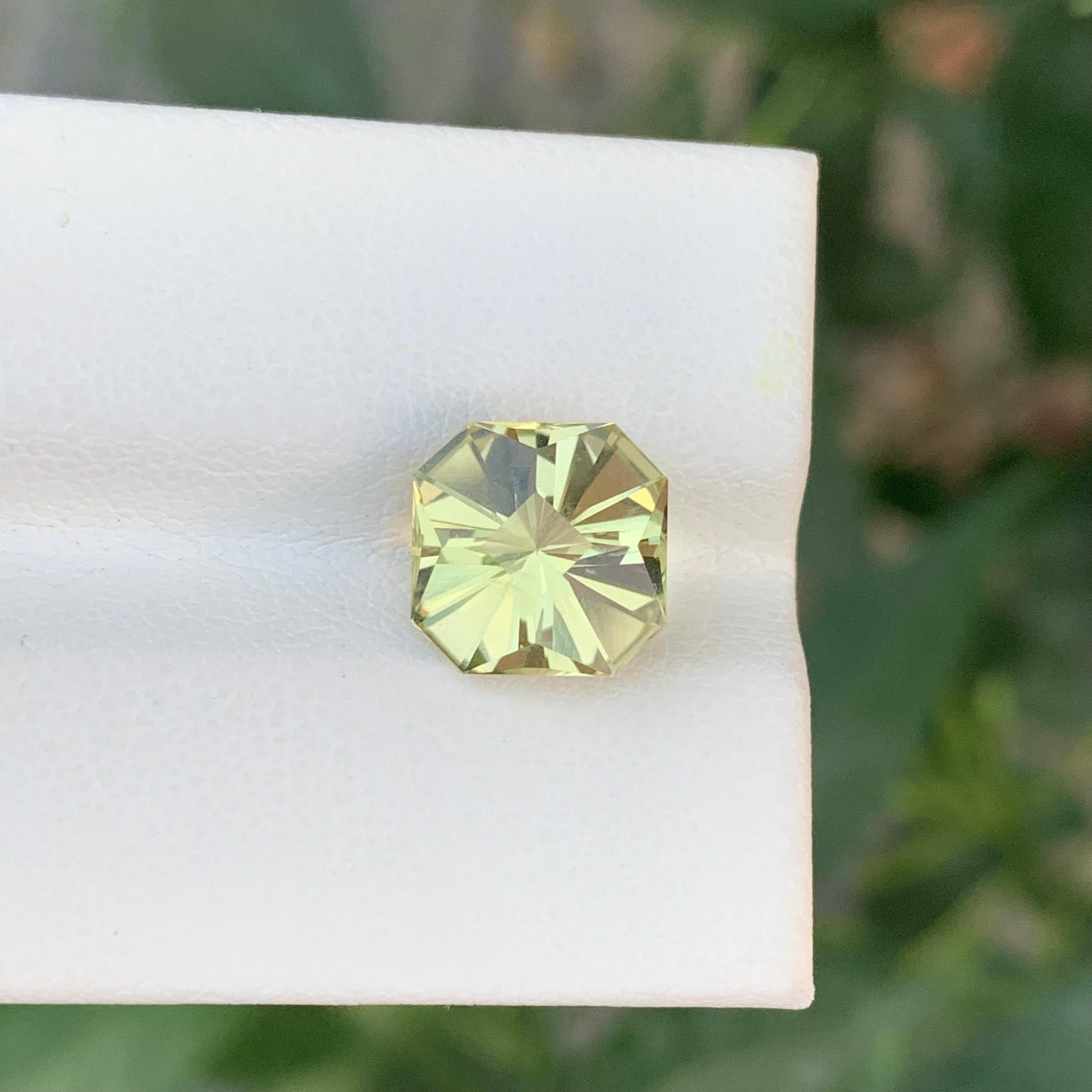 Quartz citron en vrac

Poids : 3,20 carats
Dimension : 9,6 x 9,6 x 6,6 mm
Origine : Brésil
Forme : Carré 
Certificat : Sur demande
Couleur : jaune

Le quartz citron citrine, une pierre précieuse éblouissante, combine les teintes vibrantes du quartz