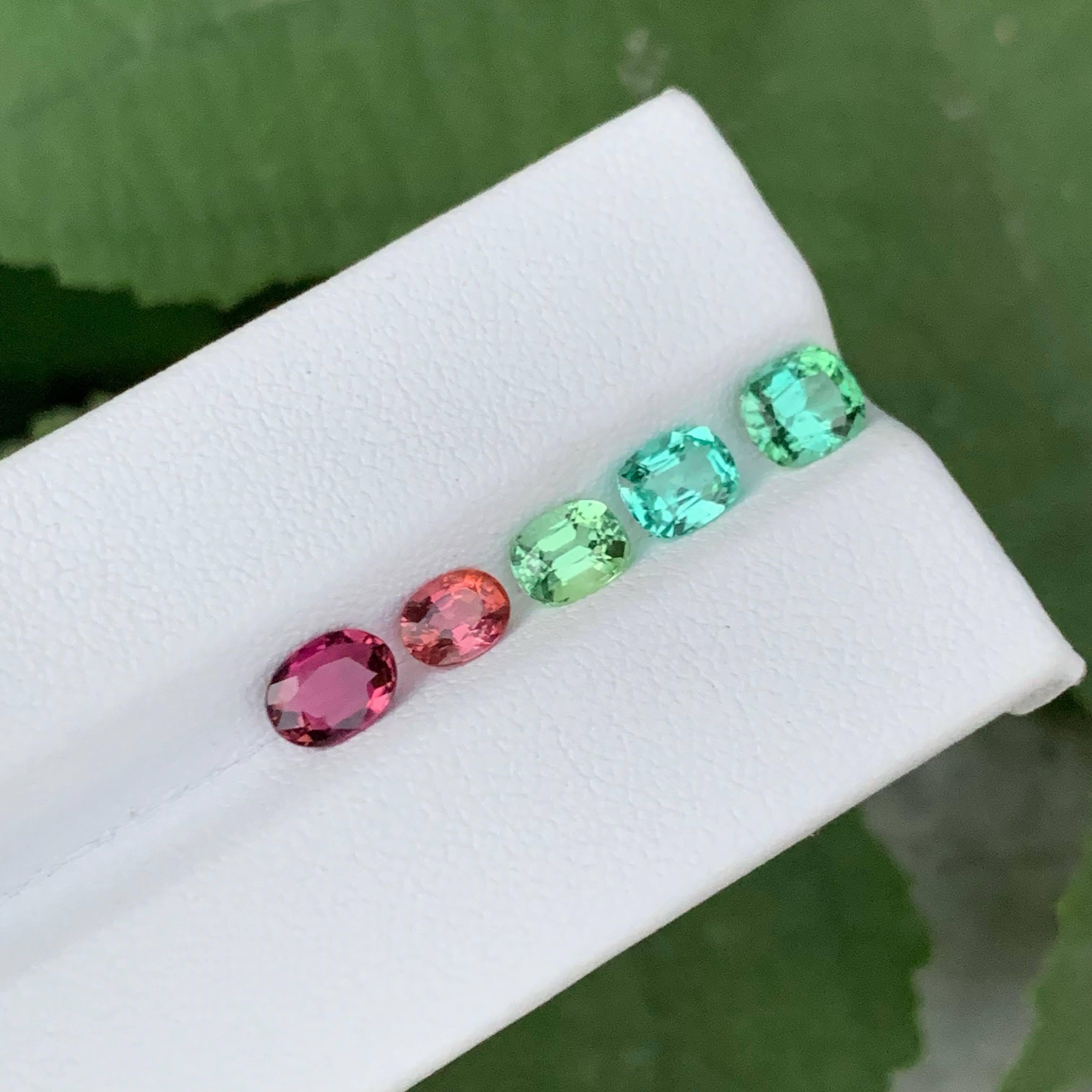 Moderne 3.20 Carat Natural Loose Multi Color Tourmaline Lot Mix Cut Afghan Gemstones en vente