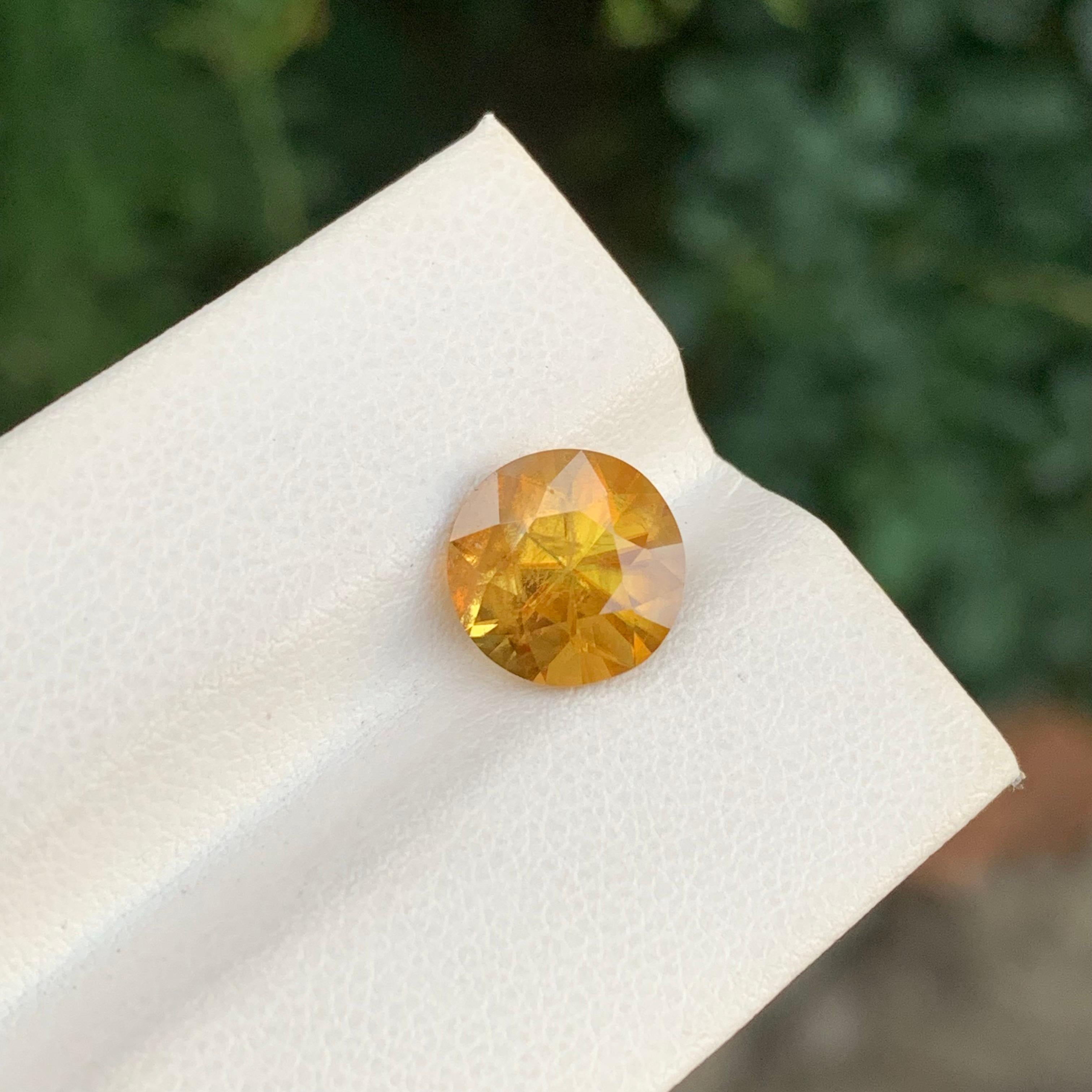 3,20 Karat natürlicher loser Sphene/Titanit runde Form Edelstein (Rundschliff) im Angebot