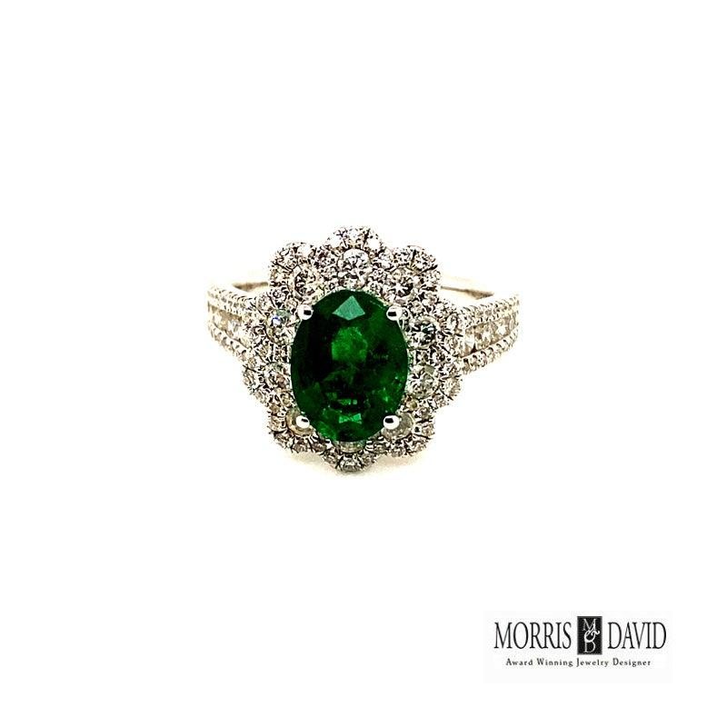 For Sale:  3.20 Carat Natural Oval Emerald and Diamond Ring 18 Karat White Gold 3