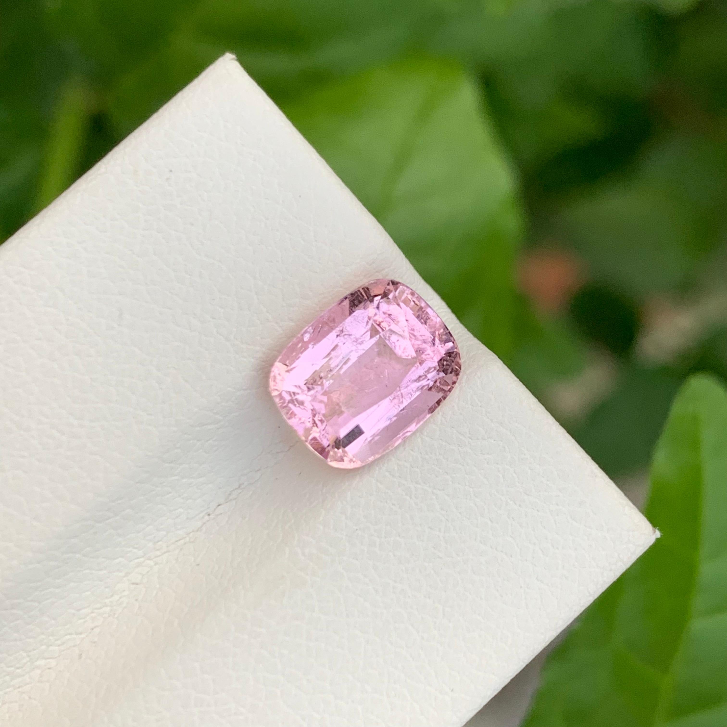 3,20 Karat natürlicher rosa loser Turmalin in Kissenform in Kissenform für Schmuck im Angebot 5