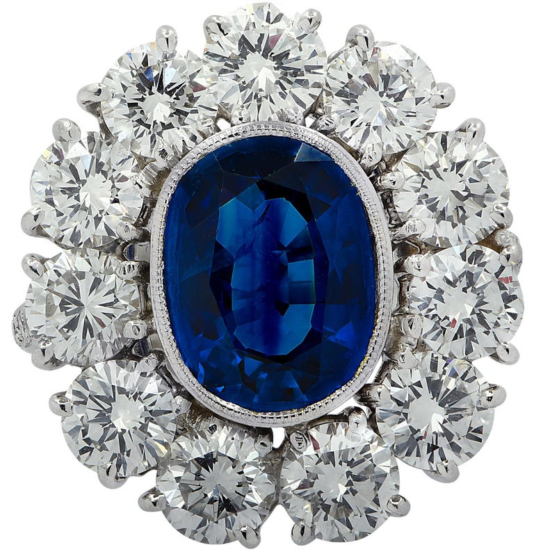 3.20 Carat Oval Sapphire and Diamond Cocktail Ring For Sale at 1stDibs