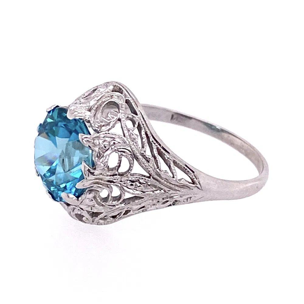 3,20 Karat Runder tiefblauer Zirkon Gold Art Deco Solitär Ring im Zustand „Hervorragend“ im Angebot in Montreal, QC