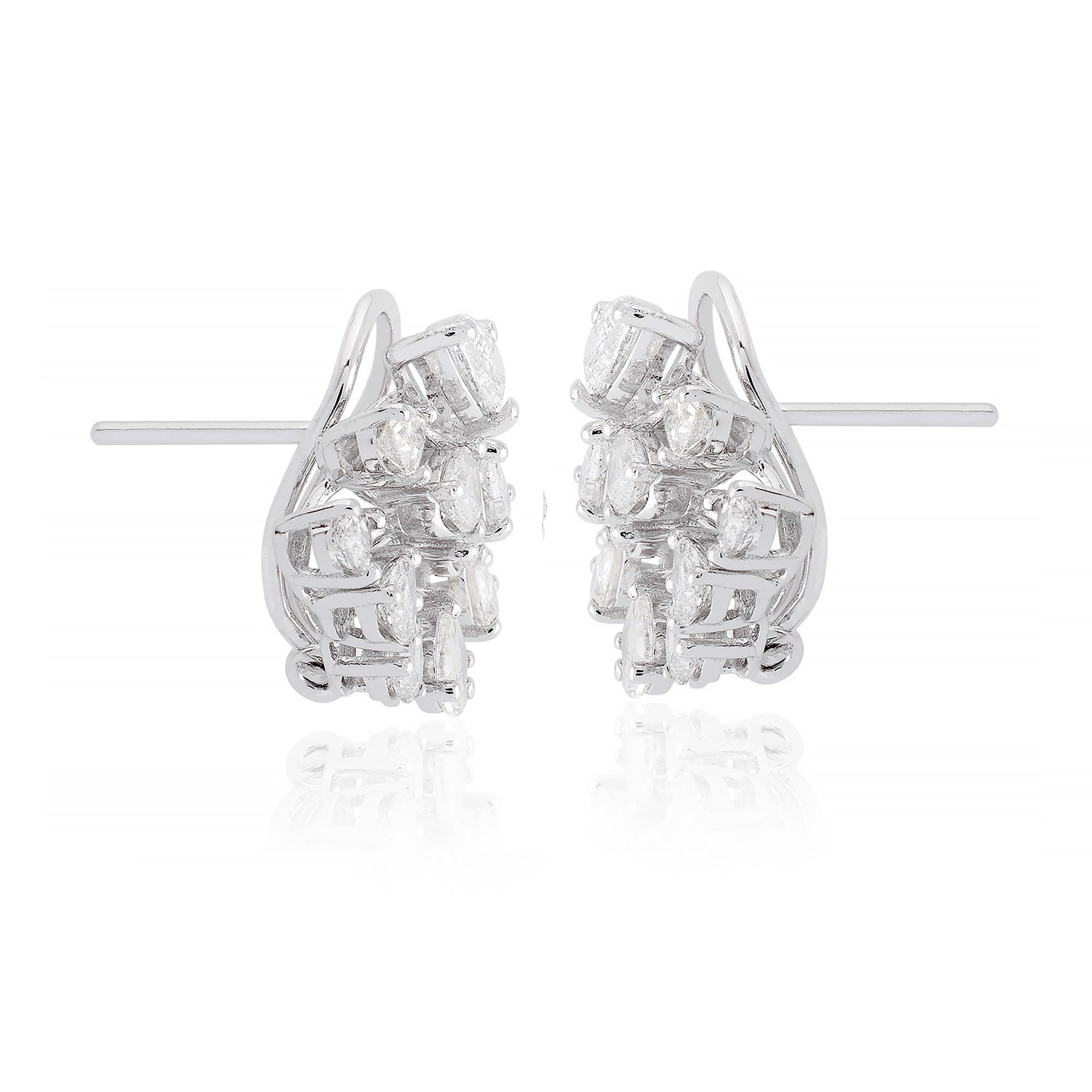 Taille poire Clous d'oreilles en diamant de 3,20 carats, pureté SI, couleur HI, en or blanc 18 carats. en vente