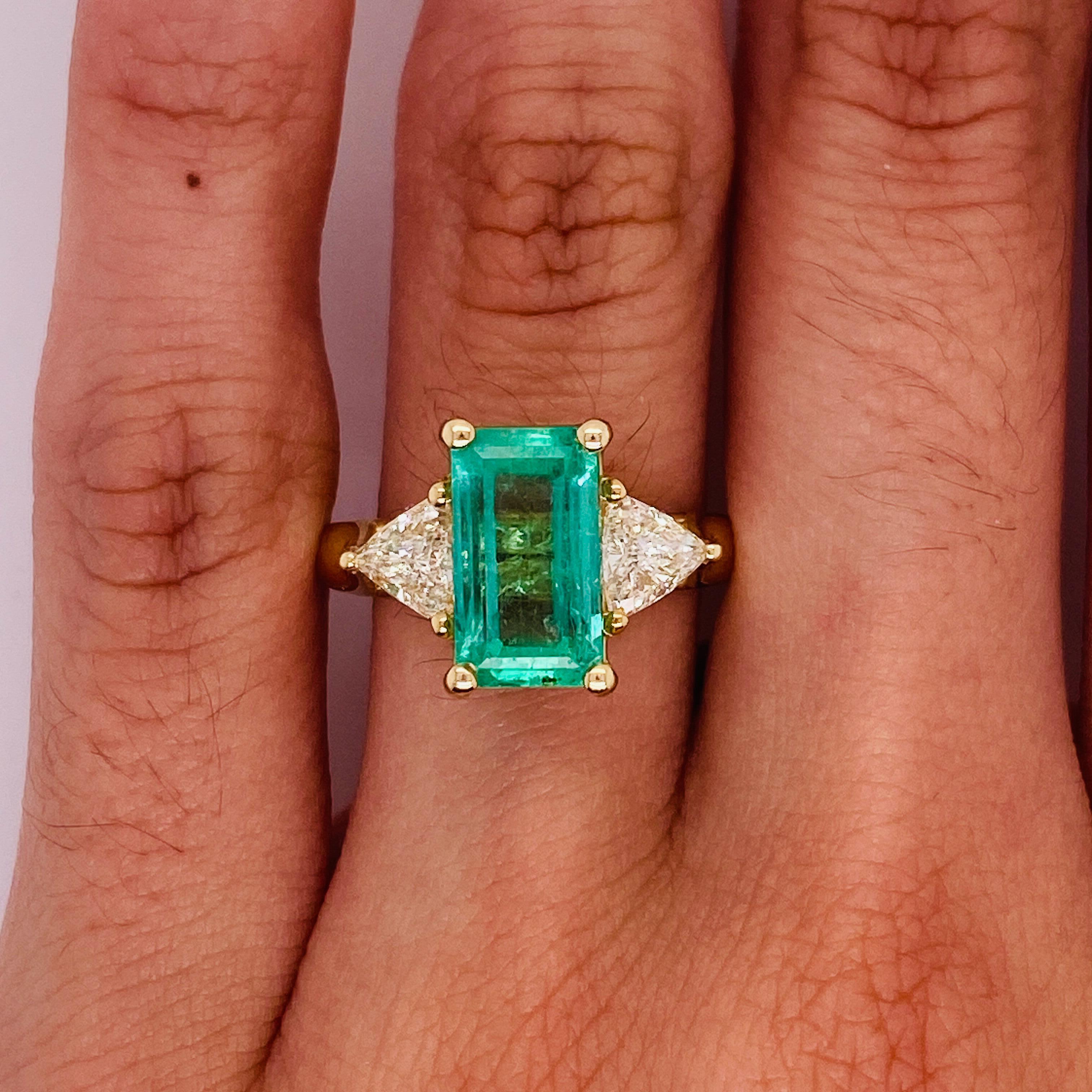 Emerald Cut 3.20 Carats Emerald and Trillion Diamond Three Stone Ring 14k Yellow Gold LV