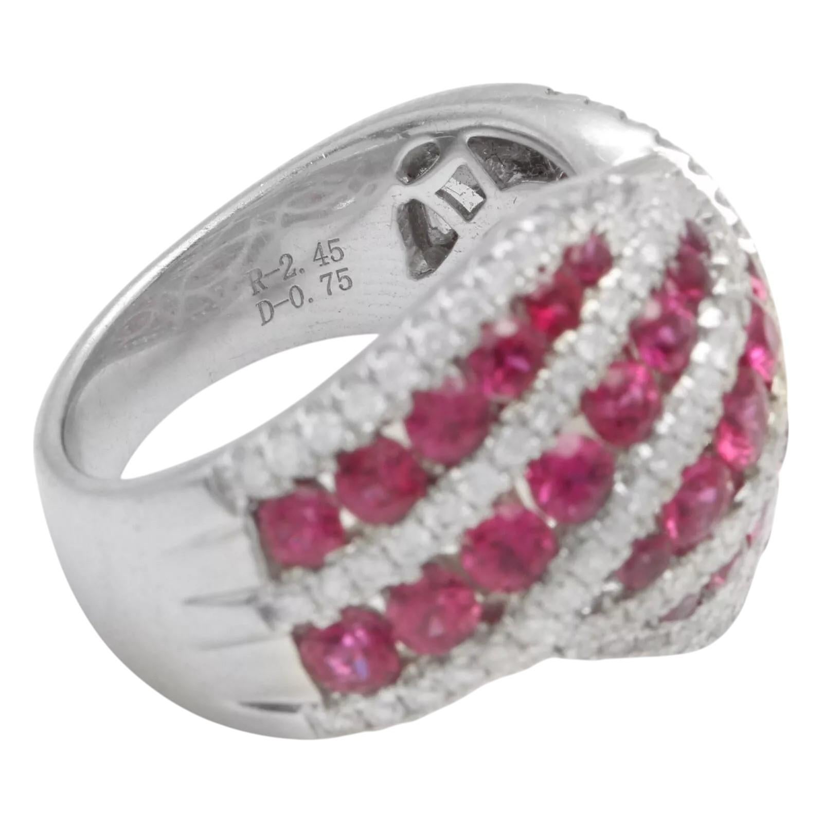 3.20 Carats Impressive Natural Burma Ruby and Diamond 18K Solid White Gold Ring In Excellent Condition For Sale In Los Angeles, CA