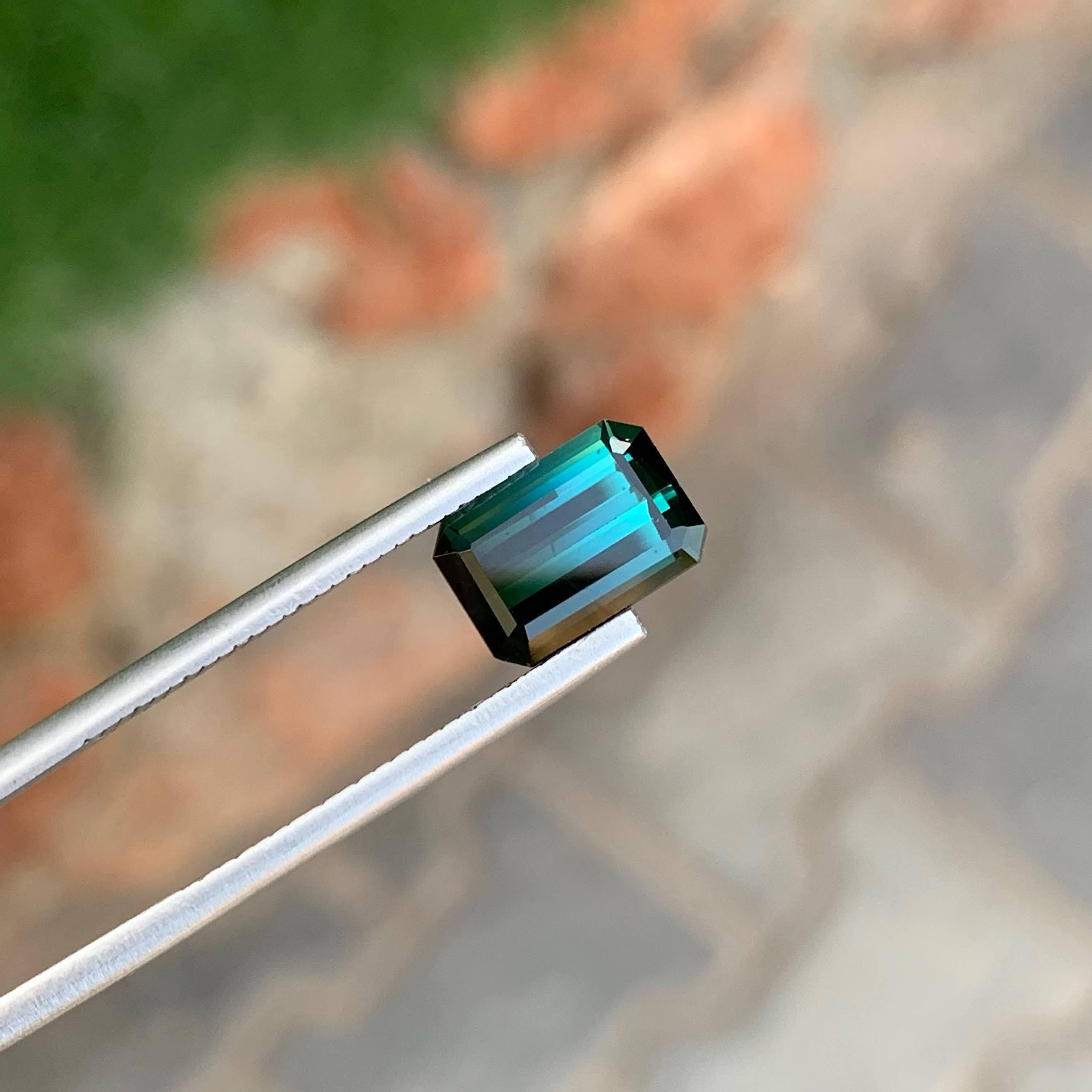 Pierre tourmaline afghane naturelle taille émeraude de 3.20 carat Neuf - En vente à Bangkok, TH