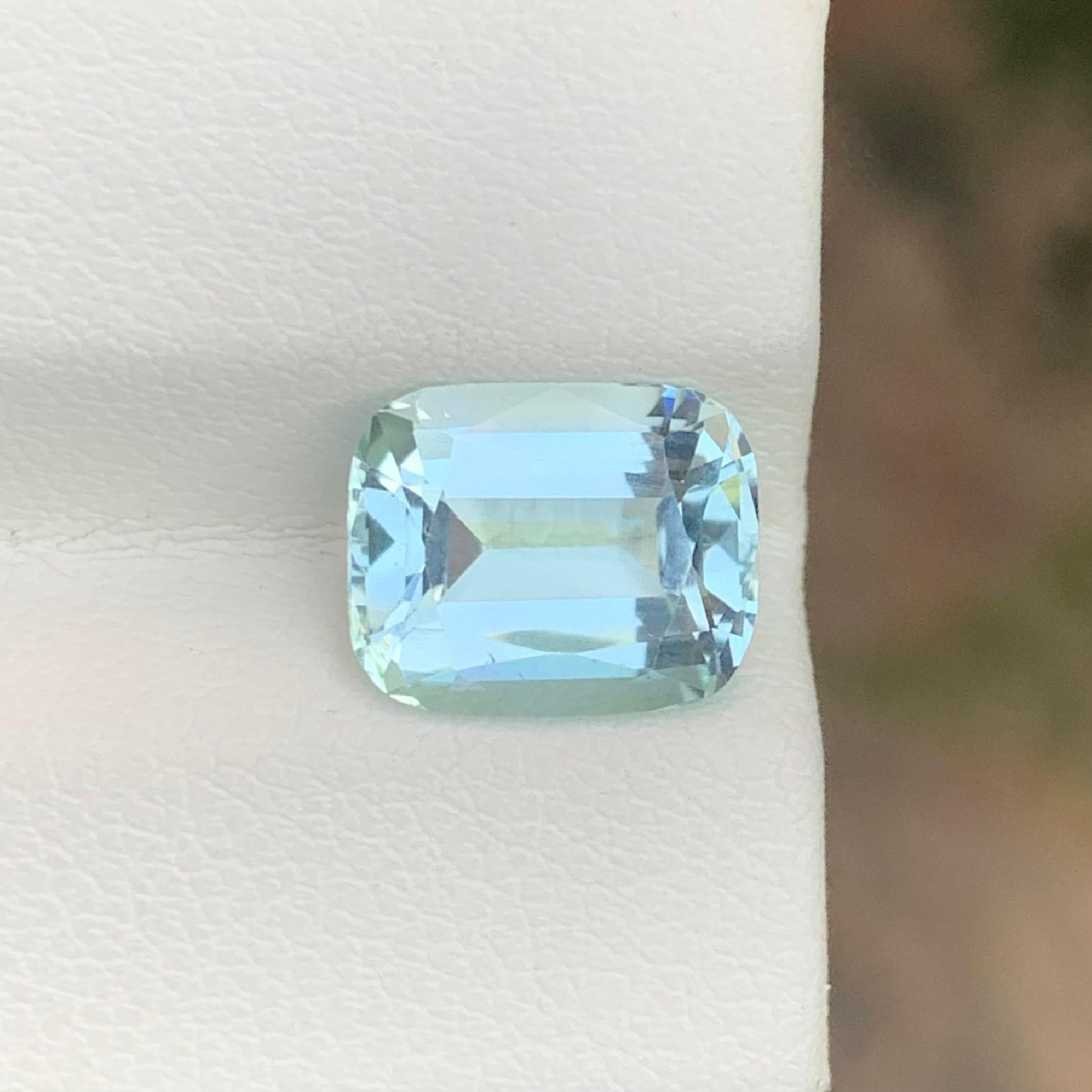 Arts and Crafts 3.20 Carats Natural Loose Aquamarine Shigar Valley Pakistan Mine For Sale