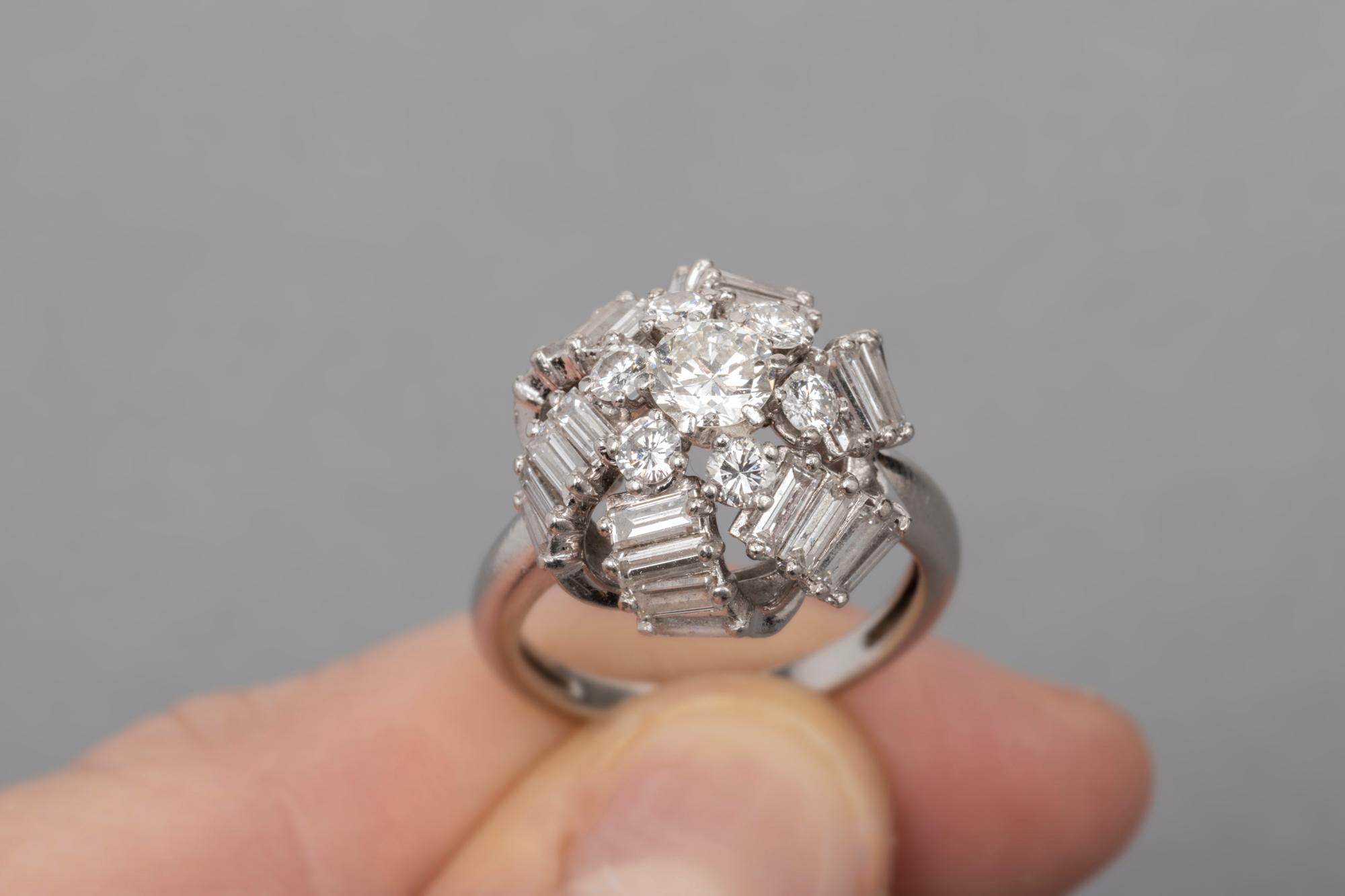 3.20 Carat Platinum and Diamonds French Cocktail Ring For Sale 4