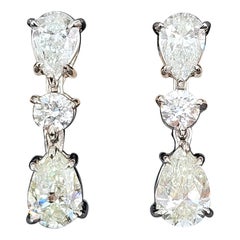 3.20 ct Diamond Dangle Earrings