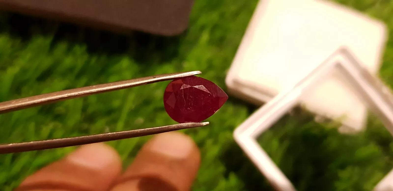Pear Cut 3.20 cts Mozambique Deep Blood Red Unheated Ruby Cut Stone 100% Natural For Sale