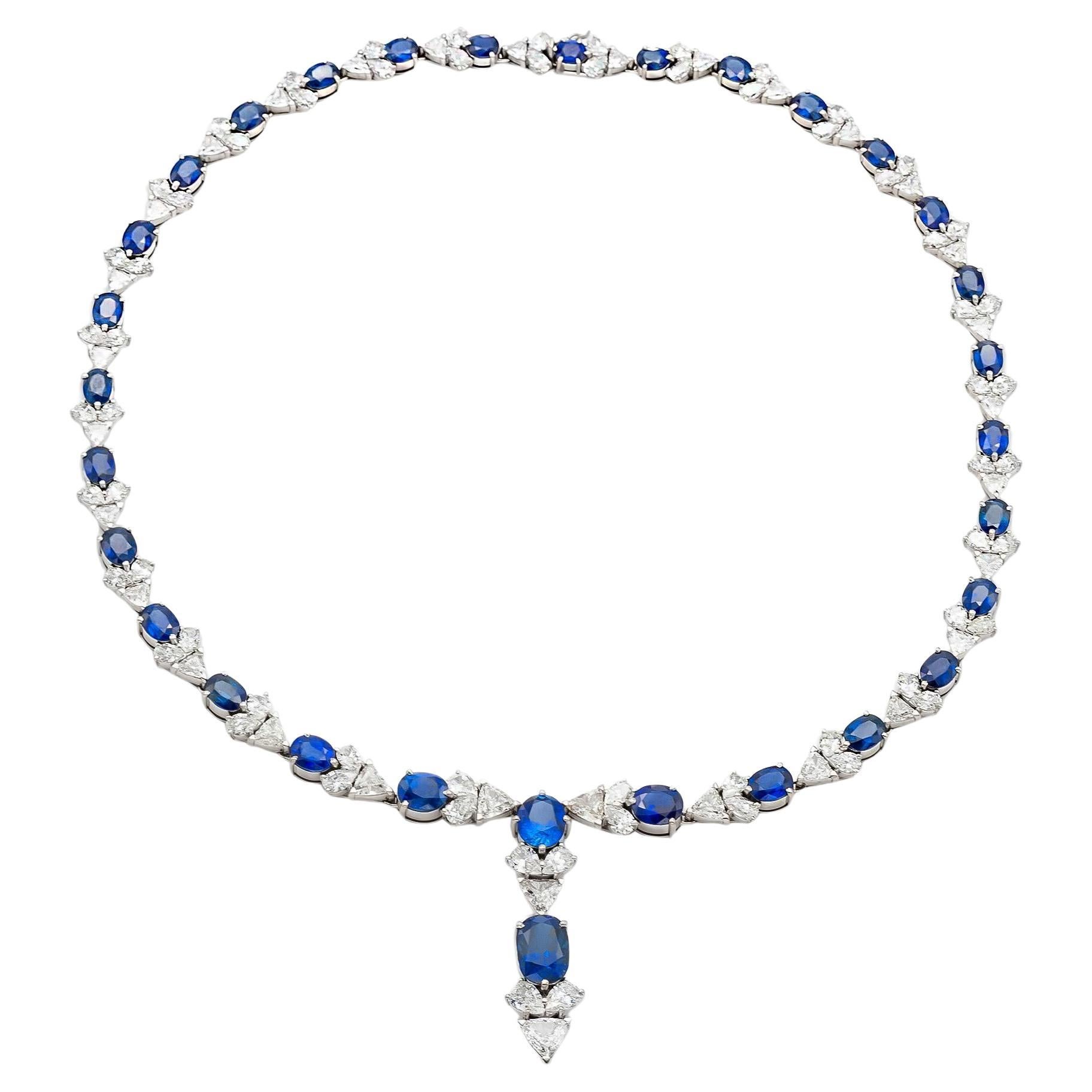 32.00 Carat Oval Cut Sapphires and 26.00 Carat Diamonds Necklace For Sale