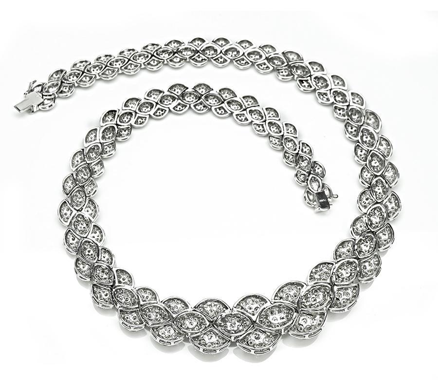 32.00ct Diamond Platinum Necklace In Good Condition In New York, NY