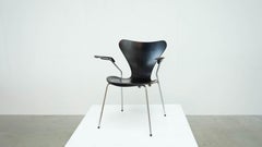 3207 desk chair by Arne Jacobsen for Fritz Hansen