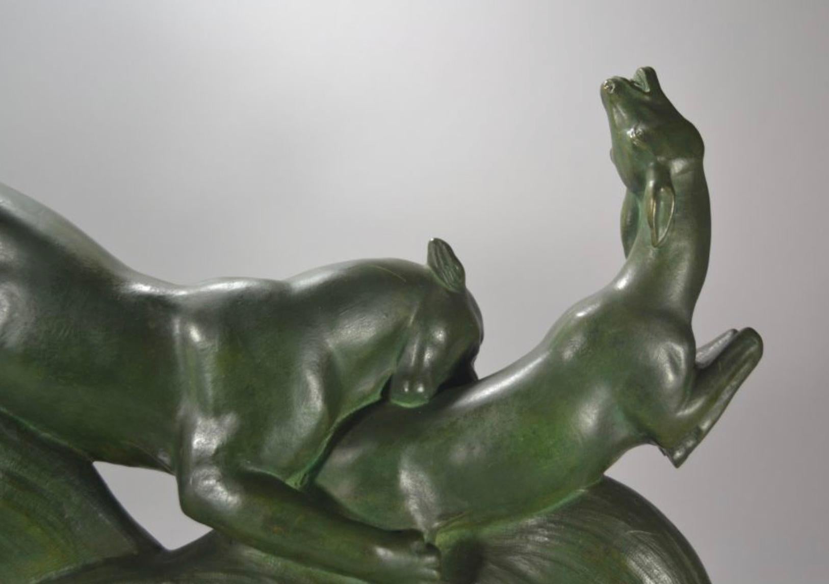 Art Deco French Bronze Sculpture of Panther and Gazelle by Ouline For Sale 4