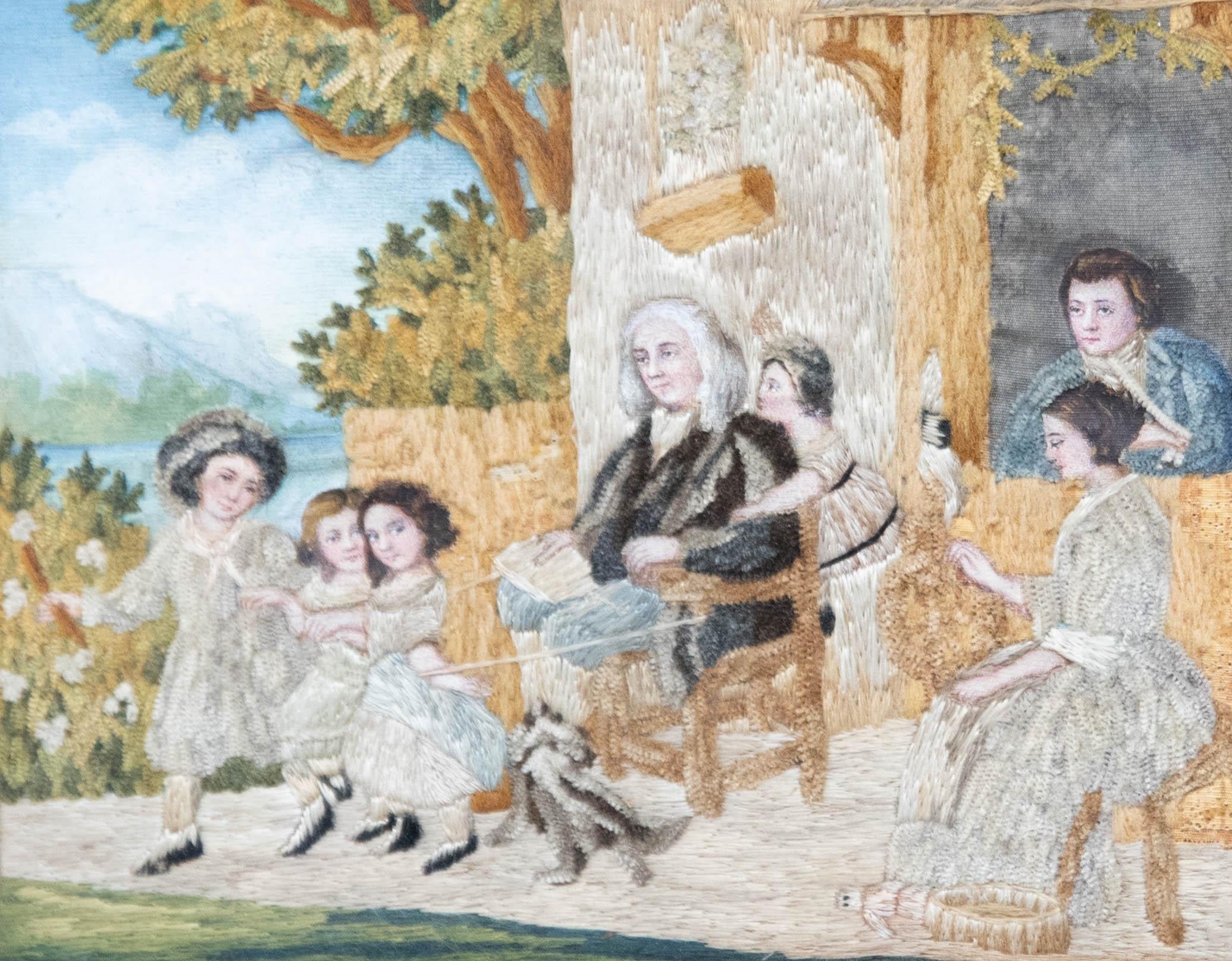 Rare photo de travail de la soie américaine. Présenté dans un charmant cadre à effet doré avec vitrage. Sur le linge.
